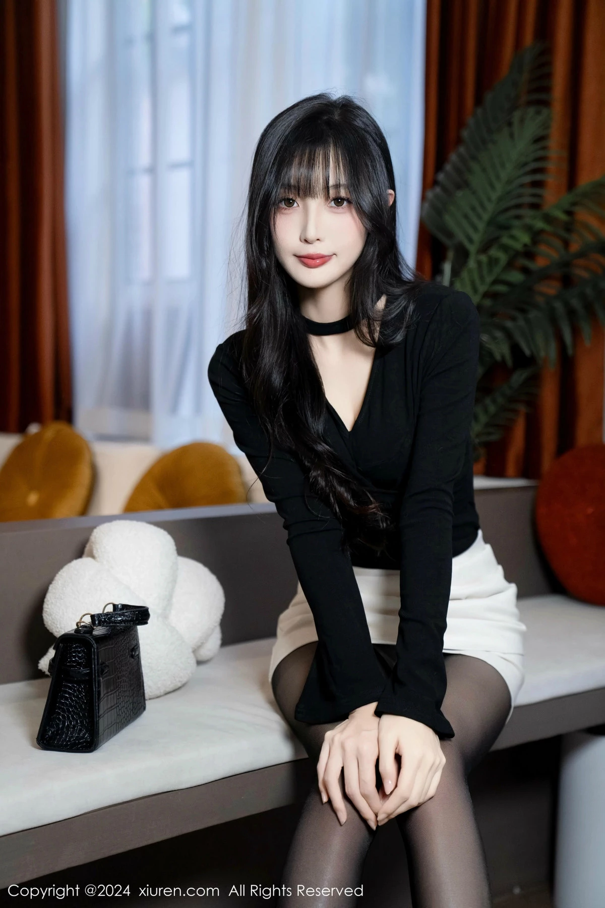 [[XiuRen秀人网]秀人网]No.9691_模特林星阑性感墨绿色内衣配超薄黑丝秀曼妙身姿迷人诱惑写真100P