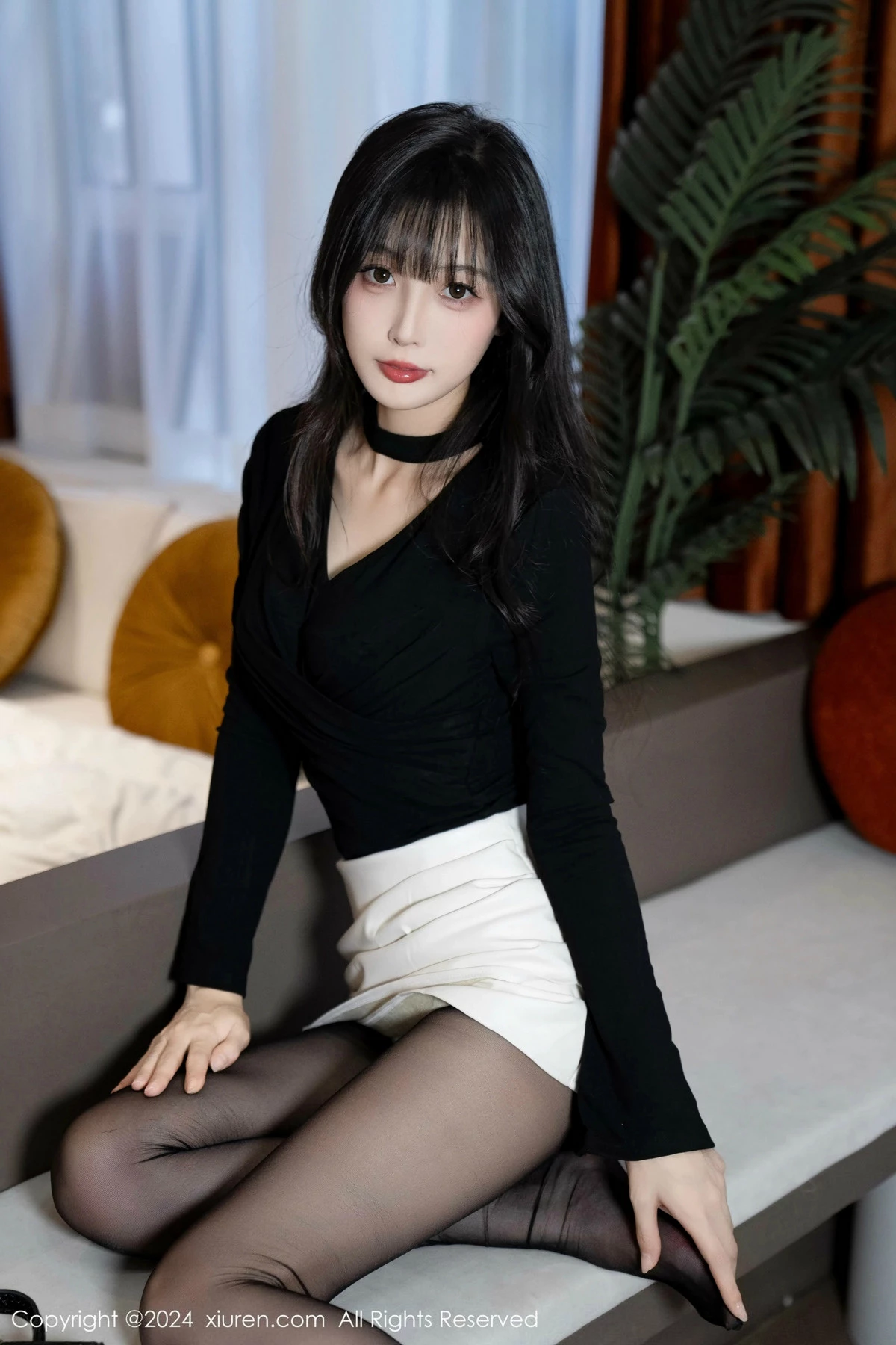 [[XiuRen秀人网]秀人网]No.9691_模特林星阑性感墨绿色内衣配超薄黑丝秀曼妙身姿迷人诱惑写真100P