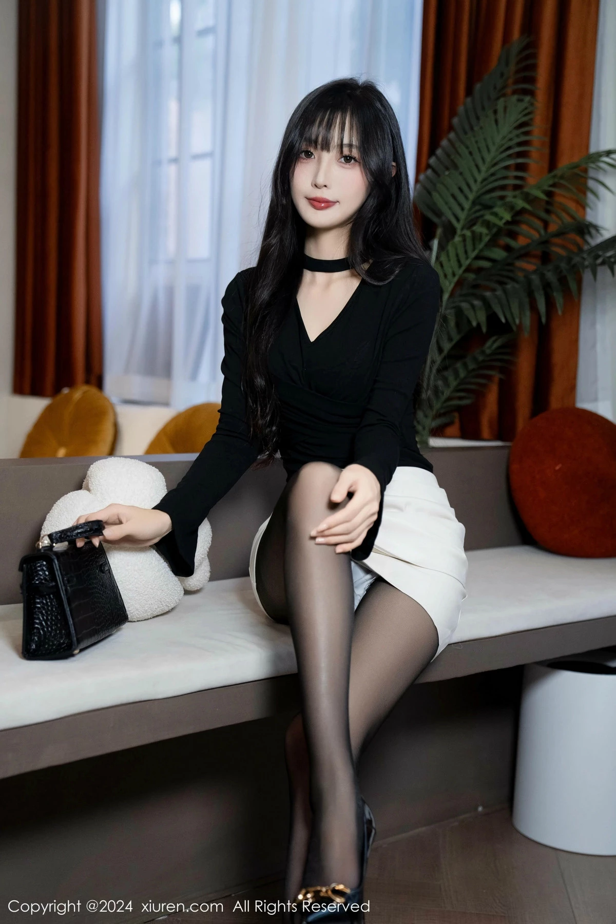 [[XiuRen秀人网]秀人网]No.9691_模特林星阑性感墨绿色内衣配超薄黑丝秀曼妙身姿迷人诱惑写真100P