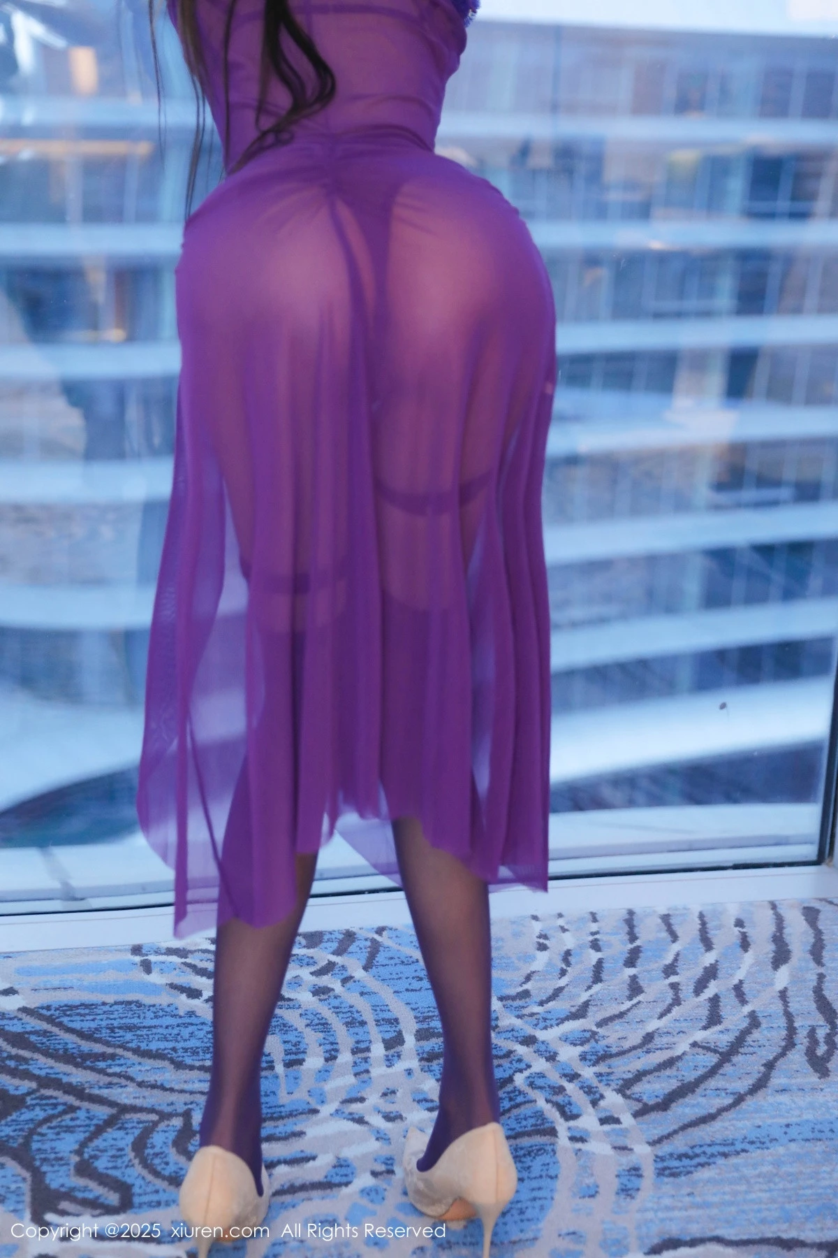 [[XiuRen秀人网]秀人网]No.9710_模特Candy糖糖性感紫色情趣内衣配紫色丝袜秀完美身材诱惑写真86P