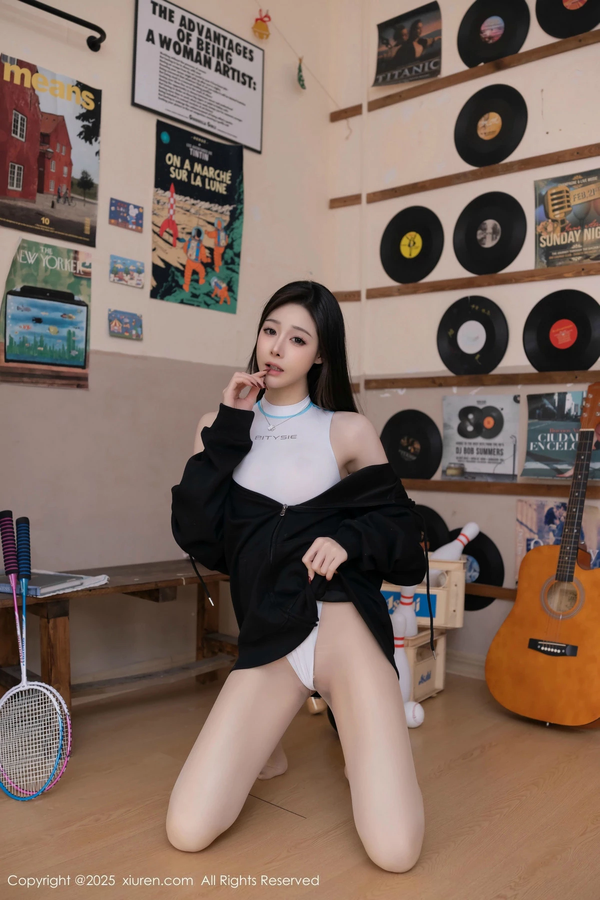 [[XiuRen秀人网]秀人网]No.9707_模特小逗逗性感白色高叉连体衣配超薄肉丝秀曼妙身材诱惑写真80P