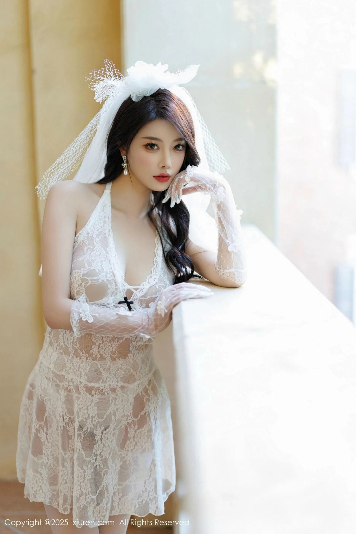 [[XiuRen秀人网]秀人网]No.9722_女神杨晨晨Yome性感白色情趣内衣配白丝吊袜秀丰腴身材诱惑写真83P