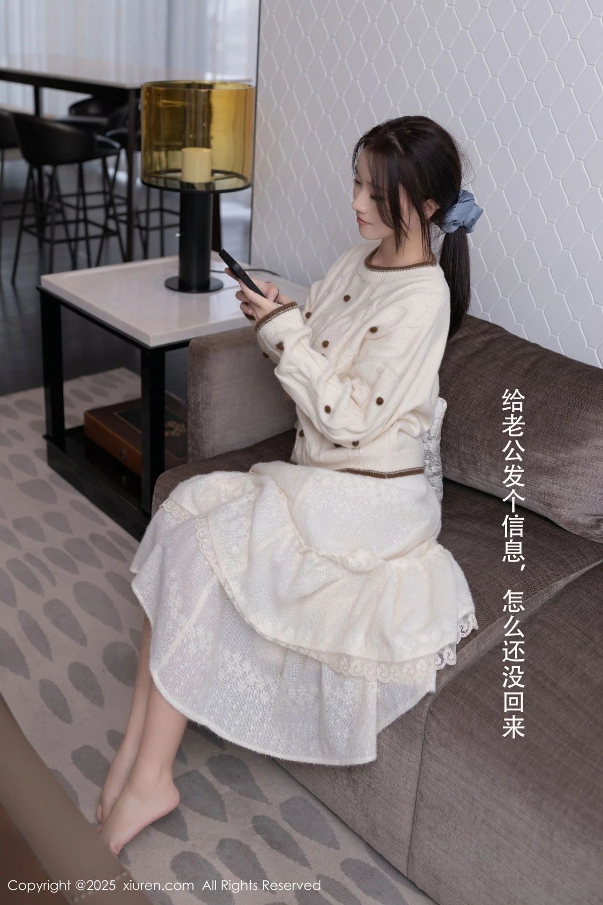 [[XiuRen秀人网]秀人网]No.9729_模特杏子Yada性感黑色蕾丝情趣内衣配黑丝袜秀曼妙身姿诱惑写真79P