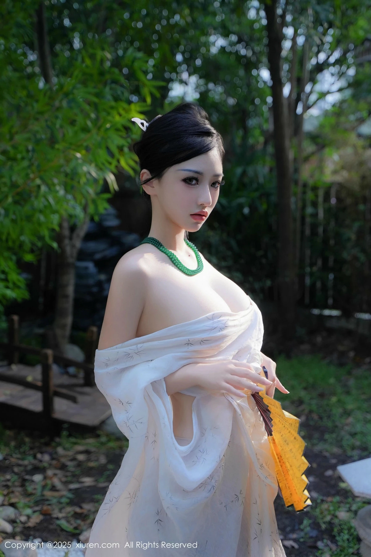 [[XiuRen秀人网]秀人网]No.9730_模特妙可可Cheese性感白色古风服配超薄白丝秀丰腴身材诱惑写真84P