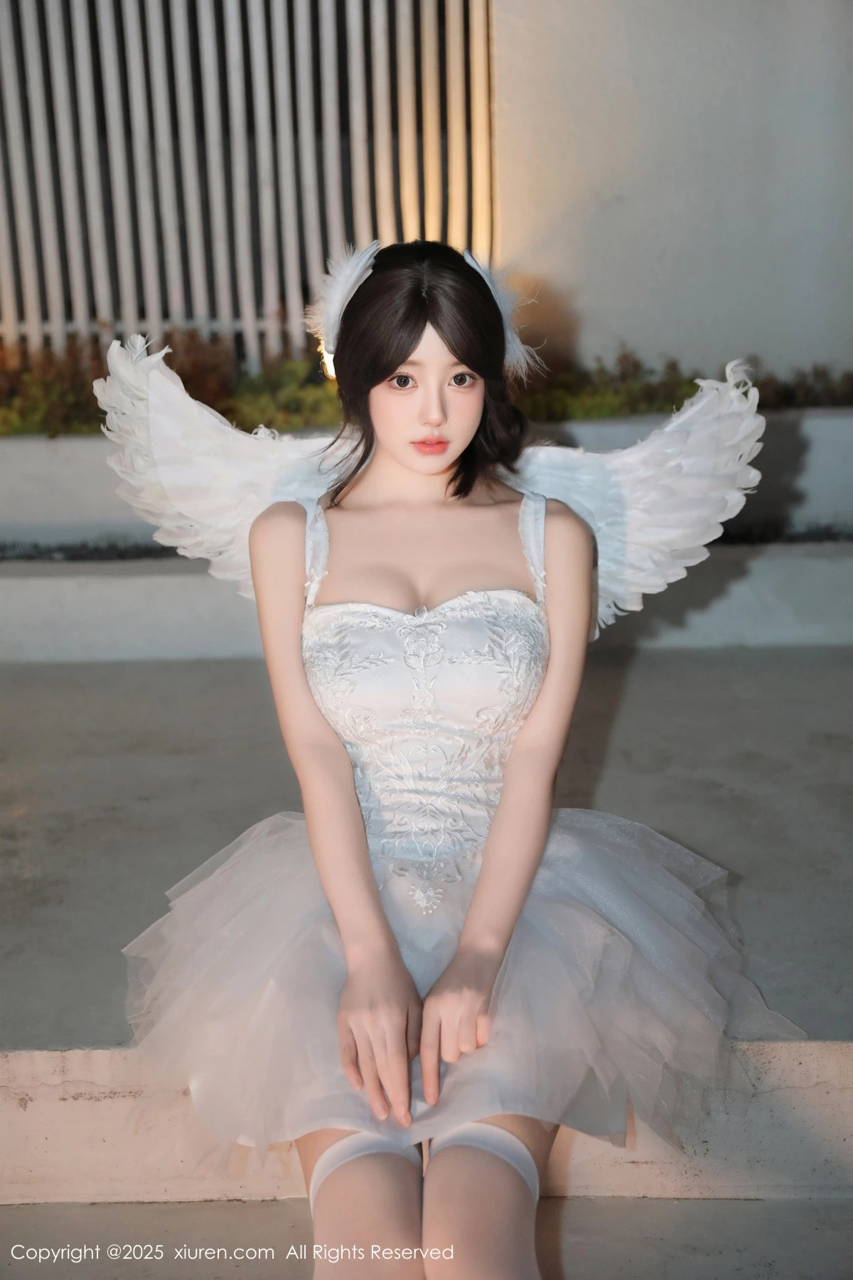 [[XiuRen秀人网]秀人网]No.9742_模特桃妖夭天使装扮露性感白色内衣配白丝袜秀曼妙身材诱惑写真82P