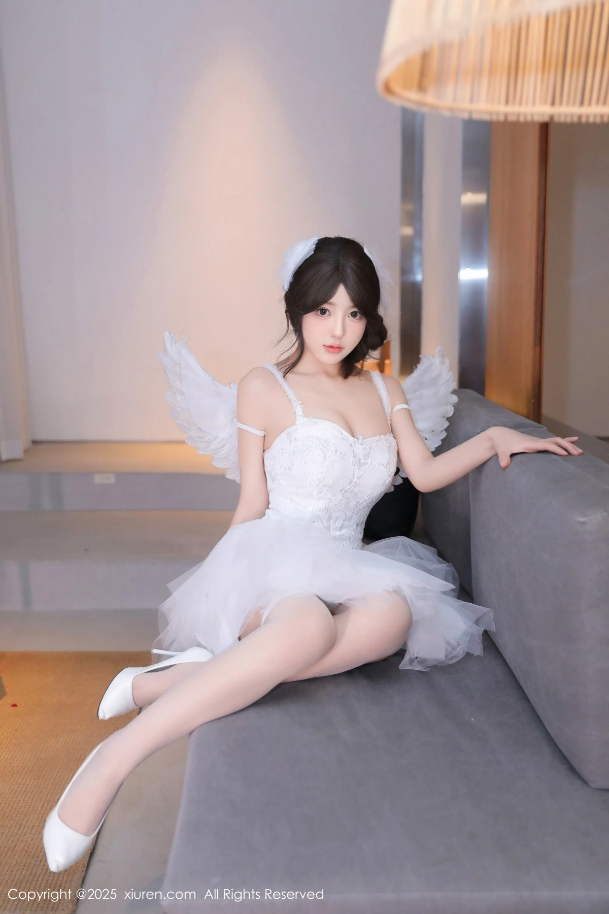 [[XiuRen秀人网]秀人网]No.9742_模特桃妖夭天使装扮露性感白色内衣配白丝袜秀曼妙身材诱惑写真82P