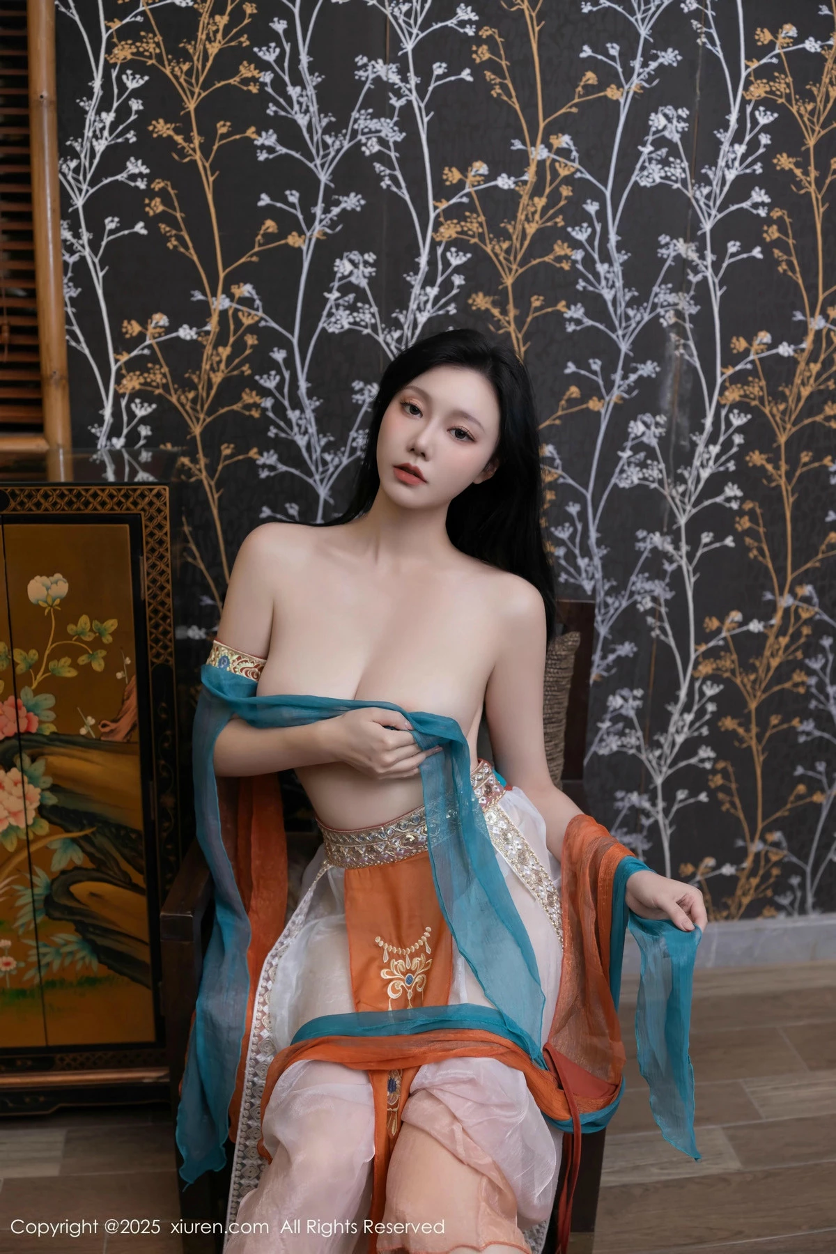 [[XiuRen秀人网]秀人网]No.9757_模特安然anran性感古风薄纱服饰配超薄肉丝秀丰满身材诱惑写真81P