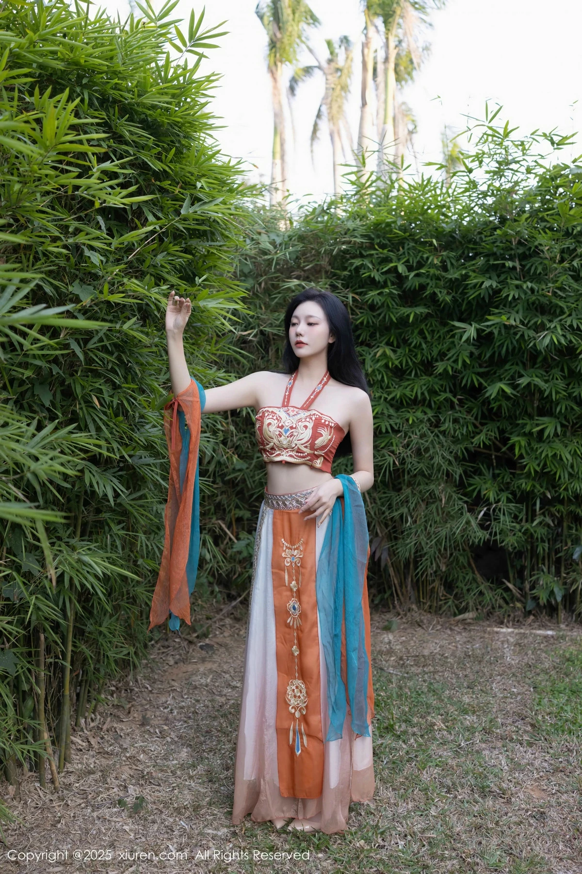 [[XiuRen秀人网]秀人网]No.9757_模特安然anran性感古风薄纱服饰配超薄肉丝秀丰满身材诱惑写真81P