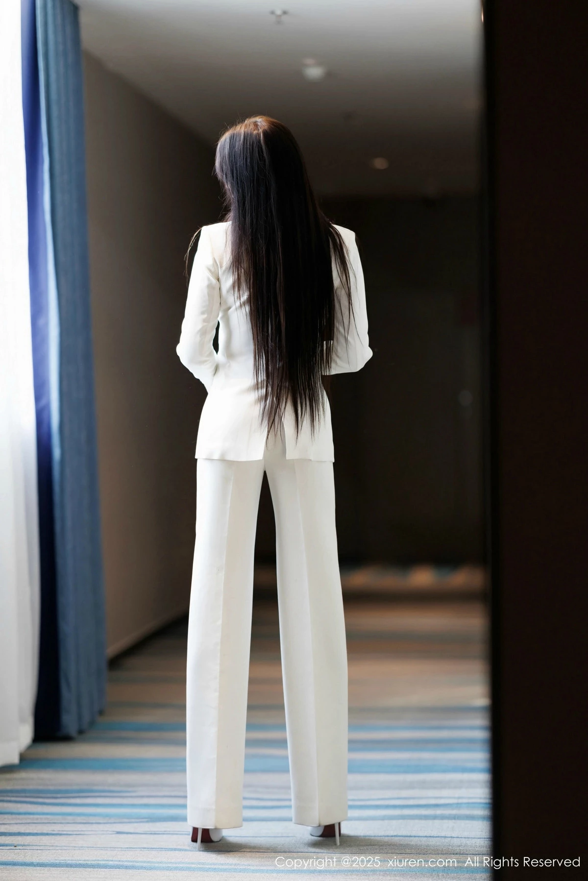 [[XiuRen秀人网]秀人网]No.9755_模特娜比性感黑色情趣内衣配黑丝吊袜秀凹凸身材完美诱惑写真91P