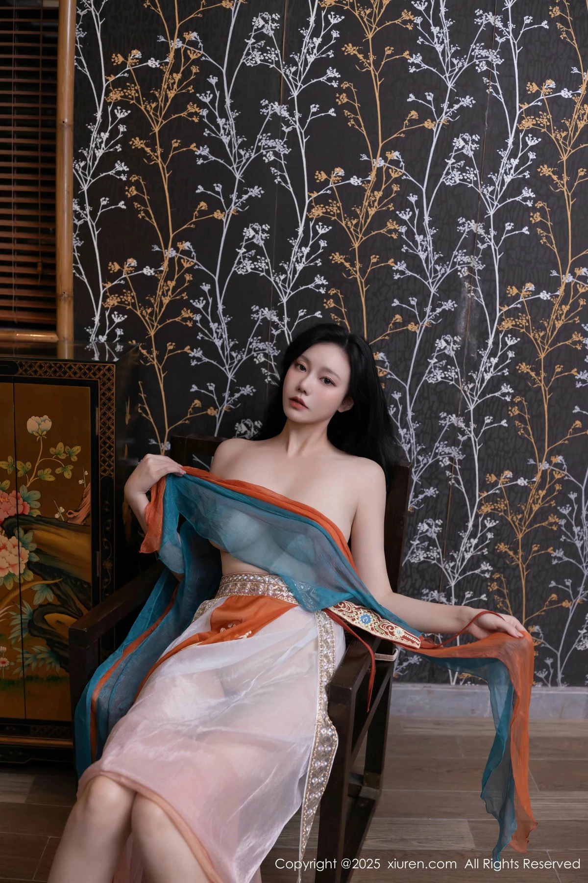 [[XiuRen秀人网]秀人网]No.9757_模特安然anran性感古风薄纱服饰配超薄肉丝秀丰满身材诱惑写真81P