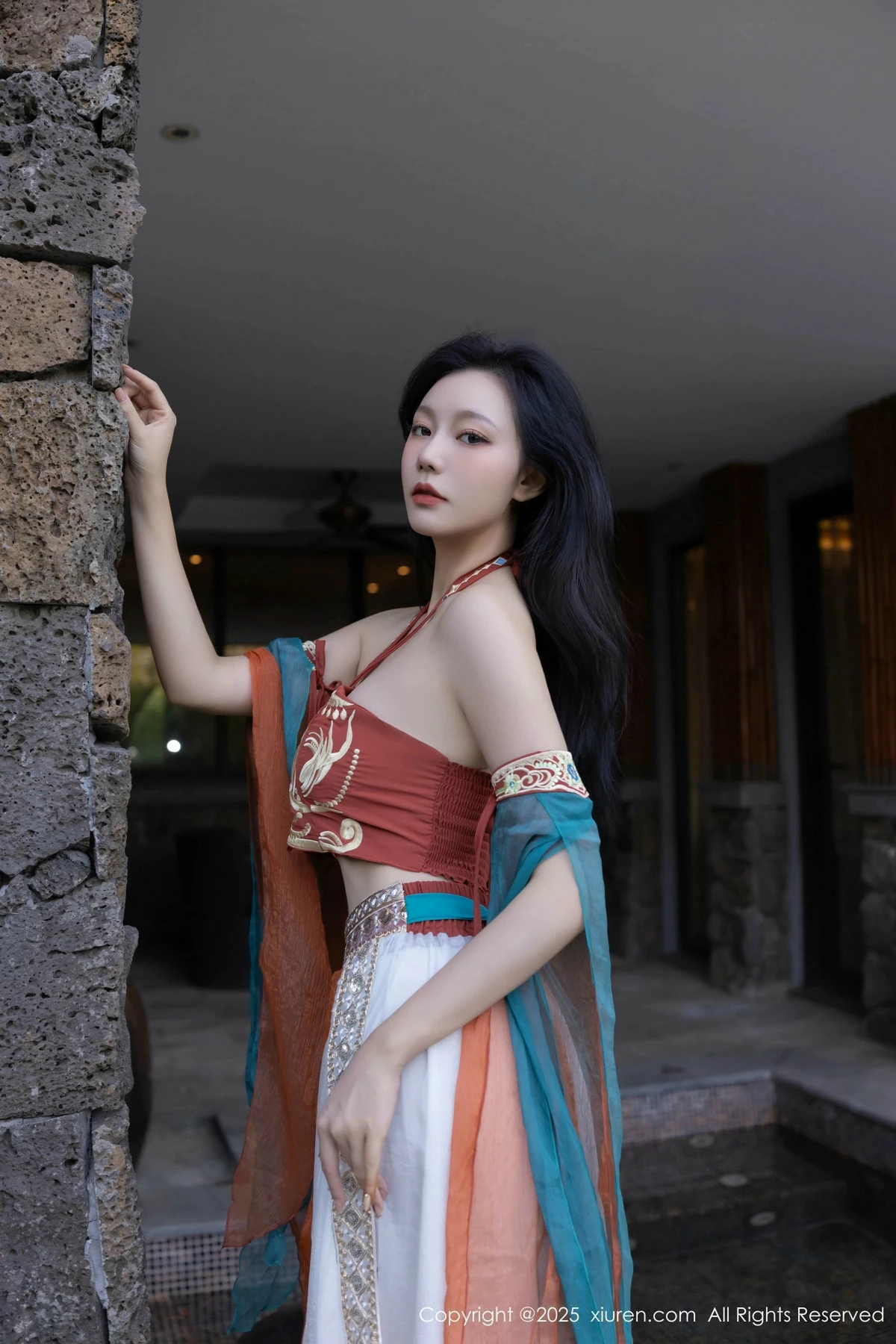 [[XiuRen秀人网]秀人网]No.9757_模特安然anran性感古风薄纱服饰配超薄肉丝秀丰满身材诱惑写真81P