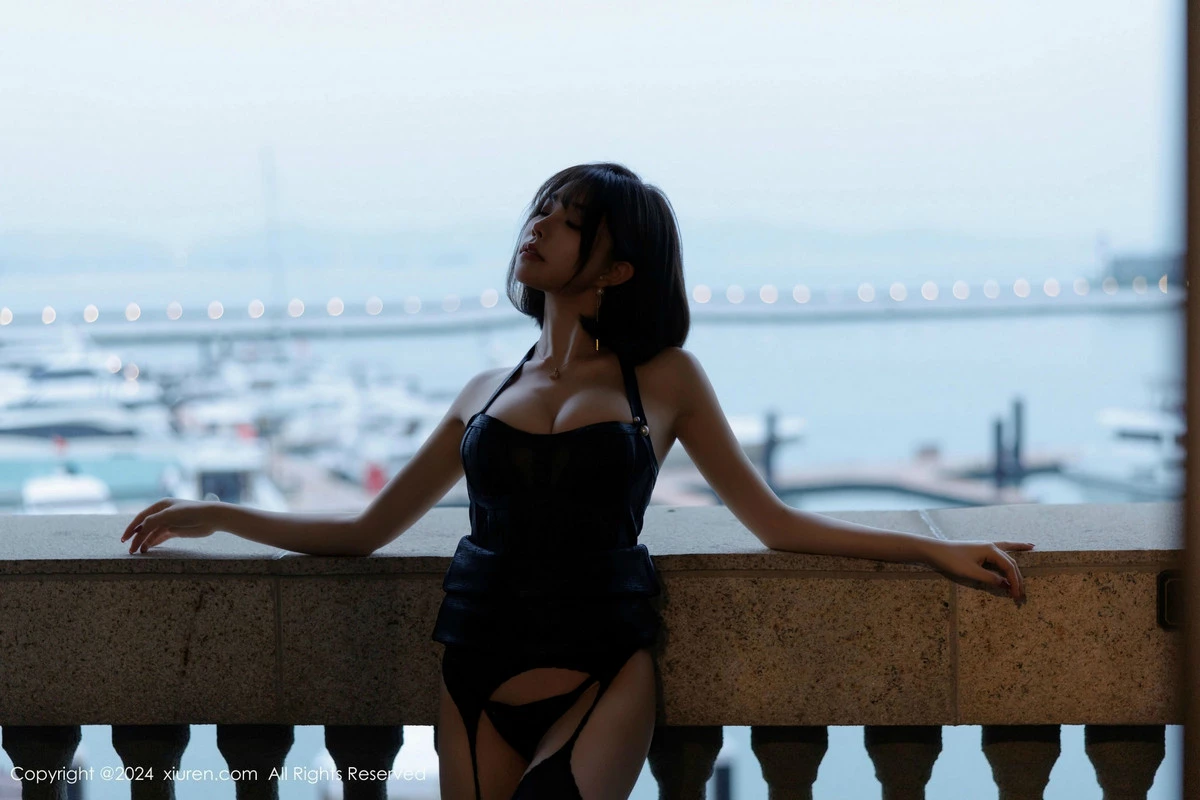 [[XiuRen秀人网]秀人网]No.9624_女神徐莉芝Booty性感黑色情趣内衣配黑丝吊袜秀完美身材诱惑写真80P