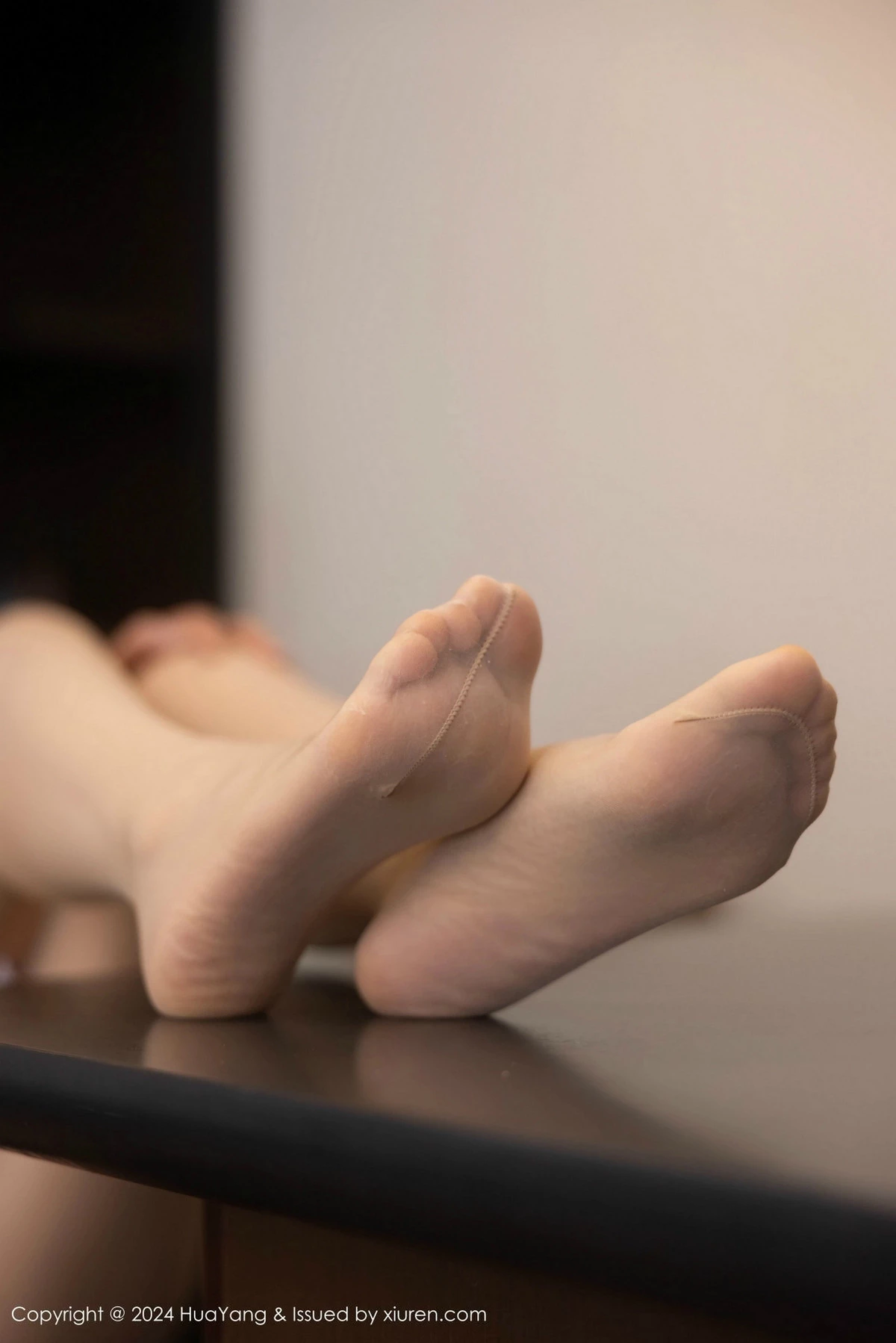 [HuaYang花漾]Vol.625_模特宋-KiKi性感白衬衫露黑色内衣配超薄肉丝秀完美身材诱惑写真83P