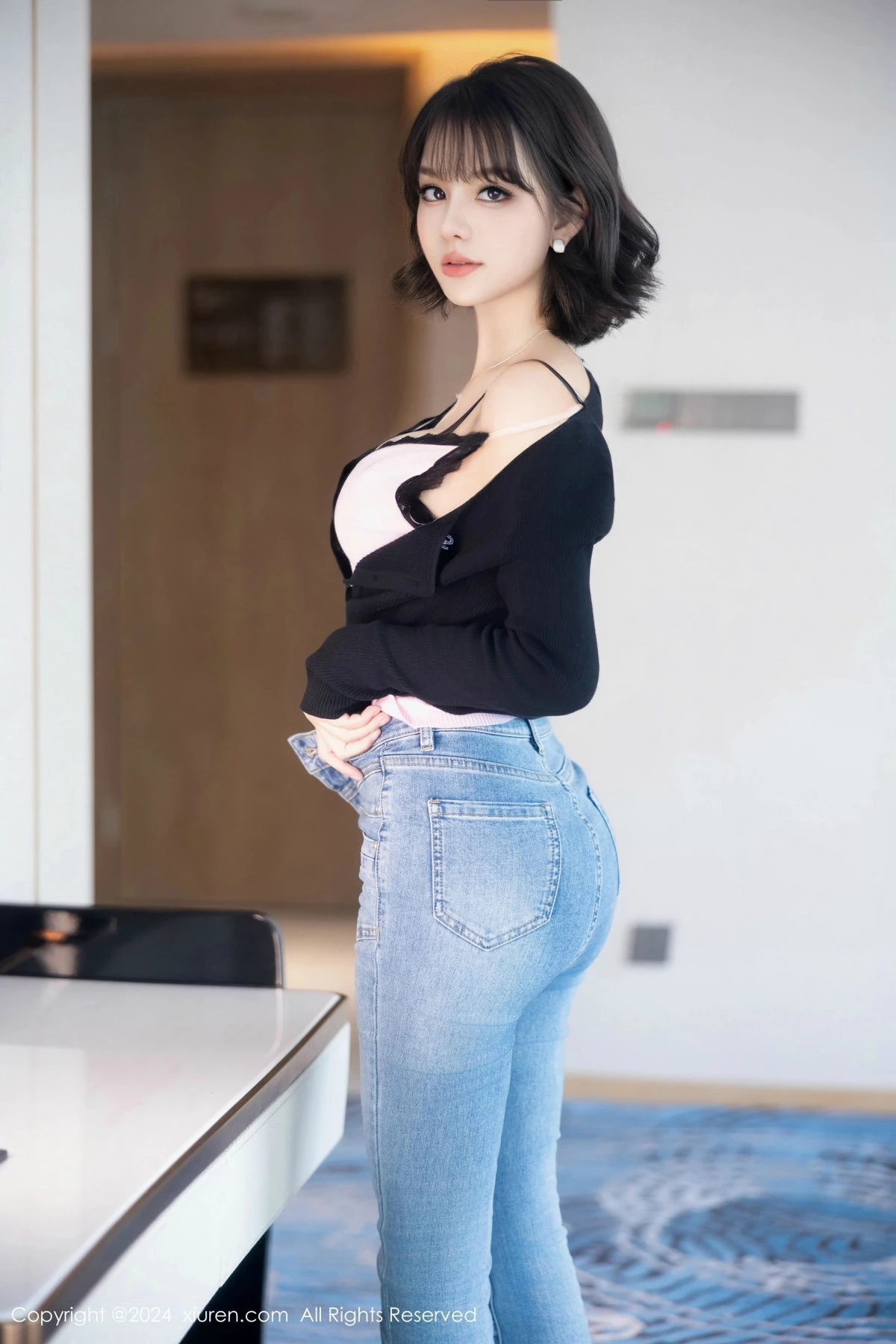 [[XiuRen秀人网]秀人网]No.9620_新人模特黎苏苏私房性感黑色内衣配黑丝吊袜秀曼妙身姿诱惑写真80P