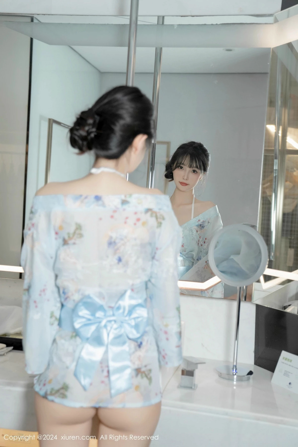 [[XiuRen秀人网]秀人网]No.9632_模特林星阑性感浅蓝色连衣短裙配白色丝袜秀曼妙身姿诱惑写真85P