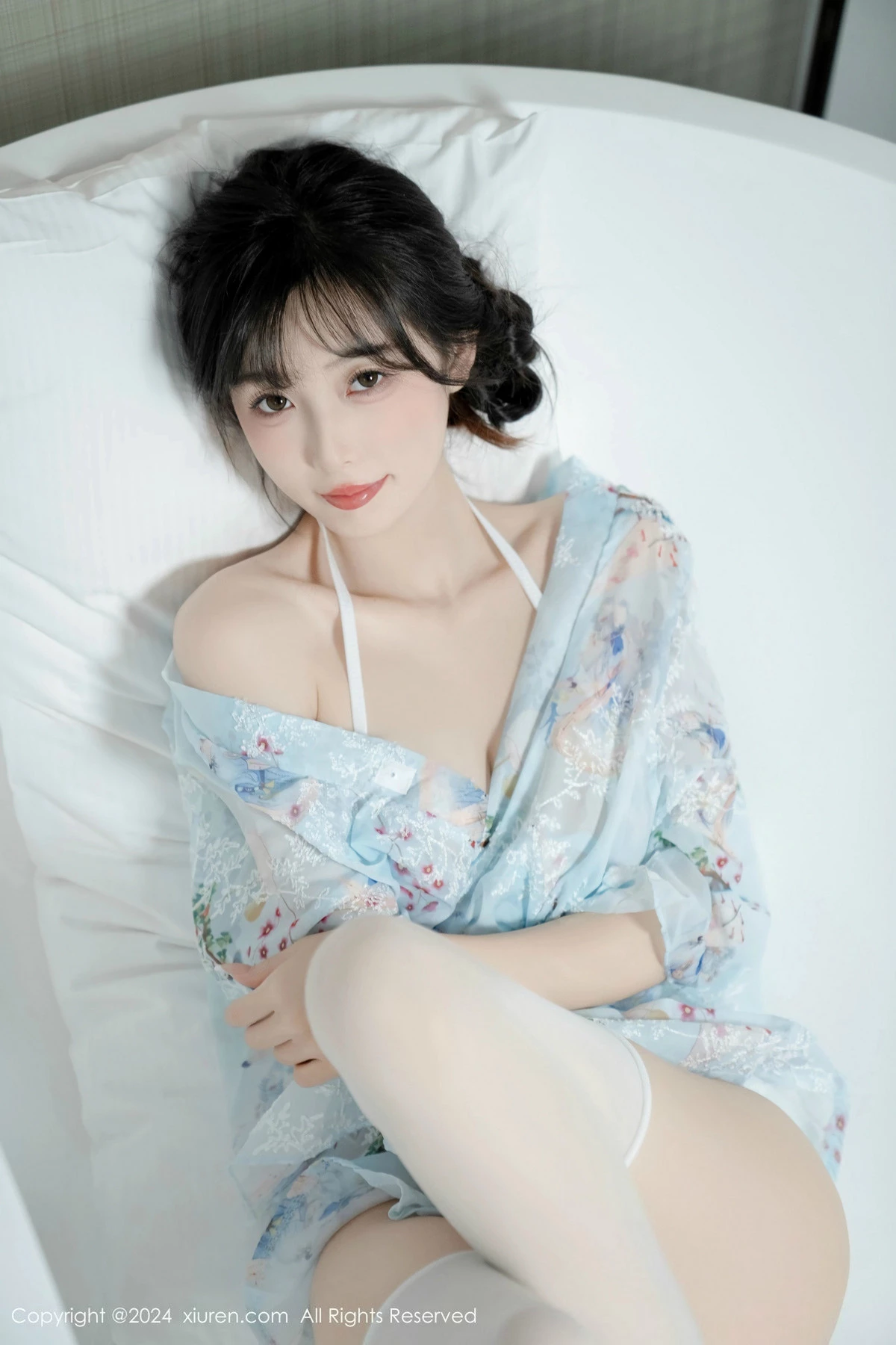 [[XiuRen秀人网]秀人网]No.9632_模特林星阑性感浅蓝色连衣短裙配白色丝袜秀曼妙身姿诱惑写真85P