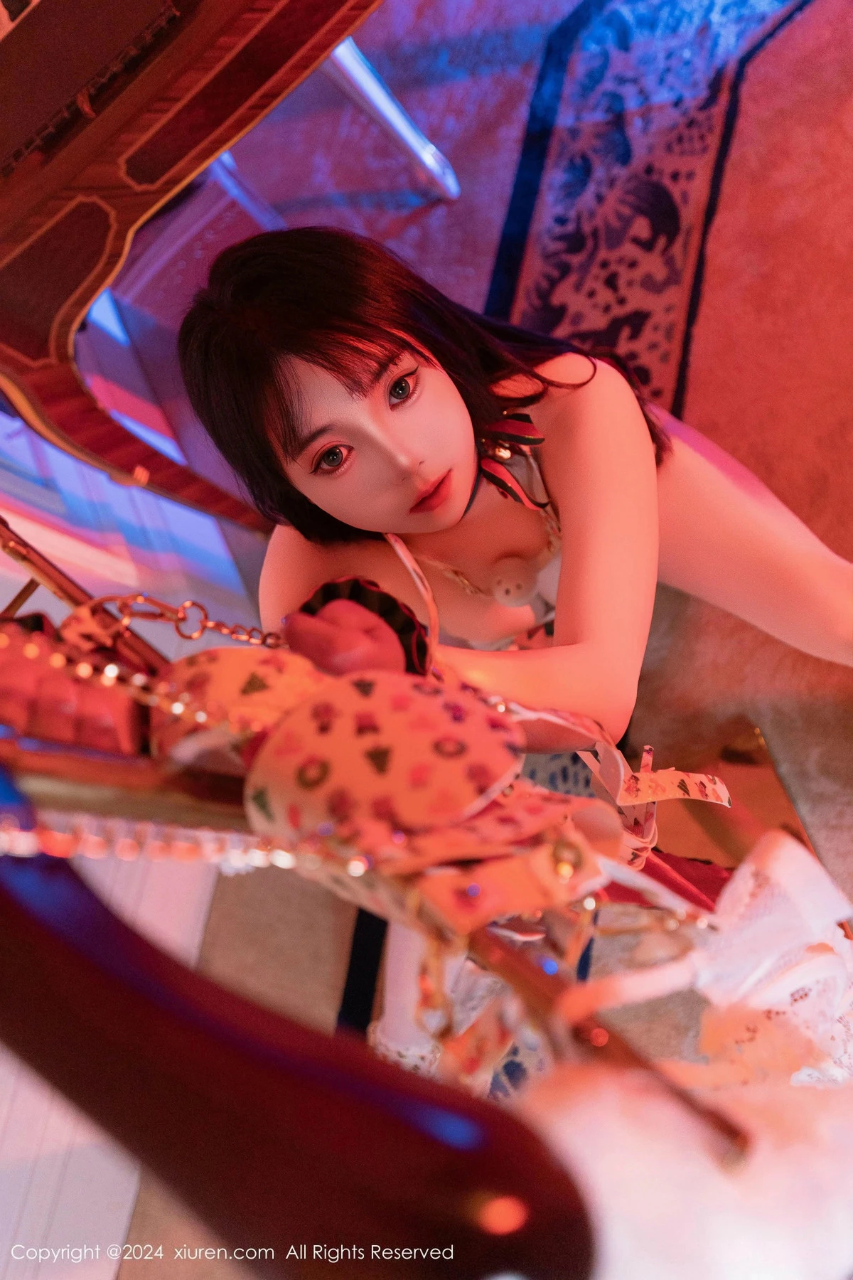 [[XiuRen秀人网]秀人网]No.9638_新人模特软情调教主题性感情趣服饰配超薄肉丝秀火辣身材诱惑写真112P