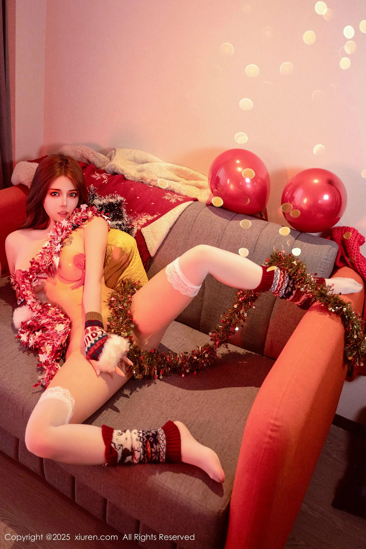 [[XiuRen秀人网]秀人网]No.9789_模特沐娜娜新年主题性感情趣内衣配白丝袜秀惹火身材诱惑写真88P