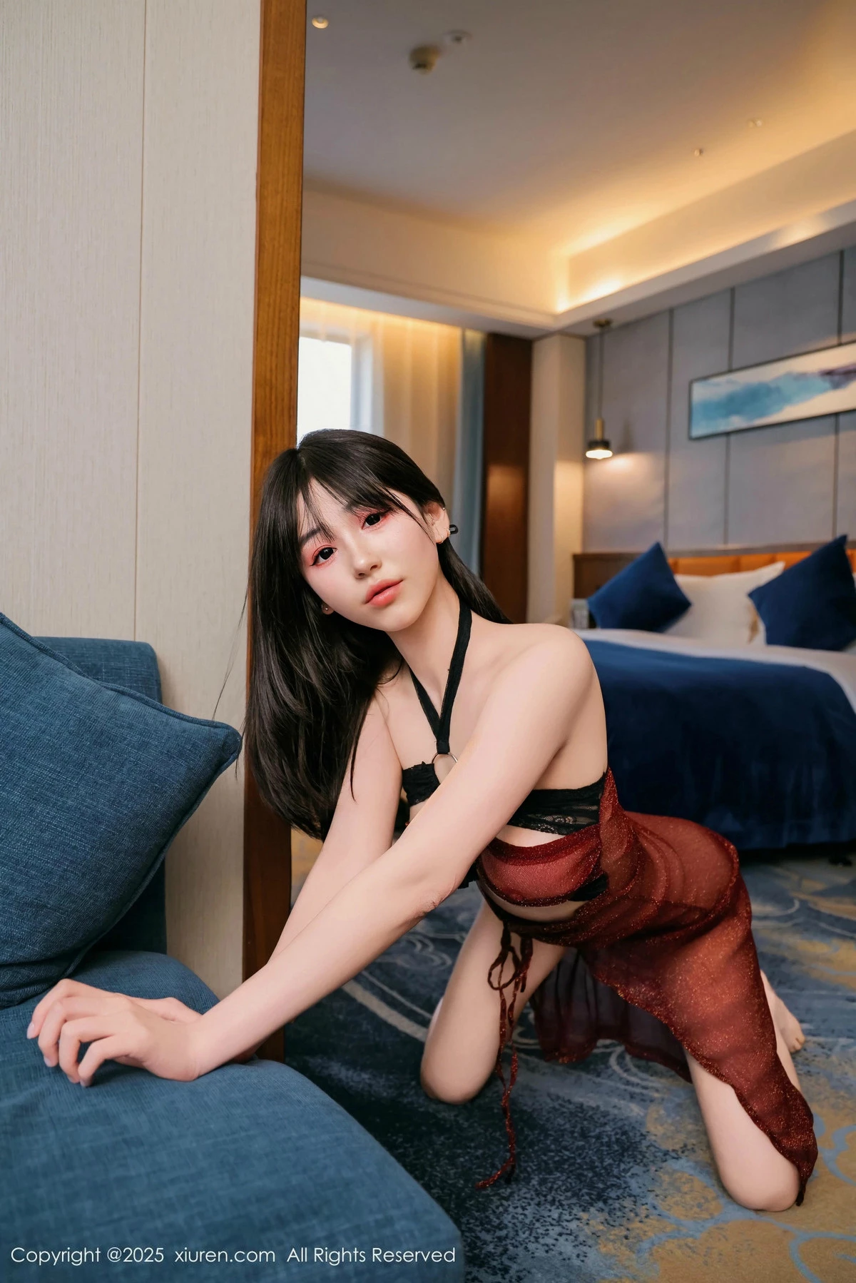 [[XiuRen秀人网]秀人网]No.9804_模特奶芙乔乔性感红黑薄纱古装服饰半脱秀凹凸身材撩人诱惑写真81P