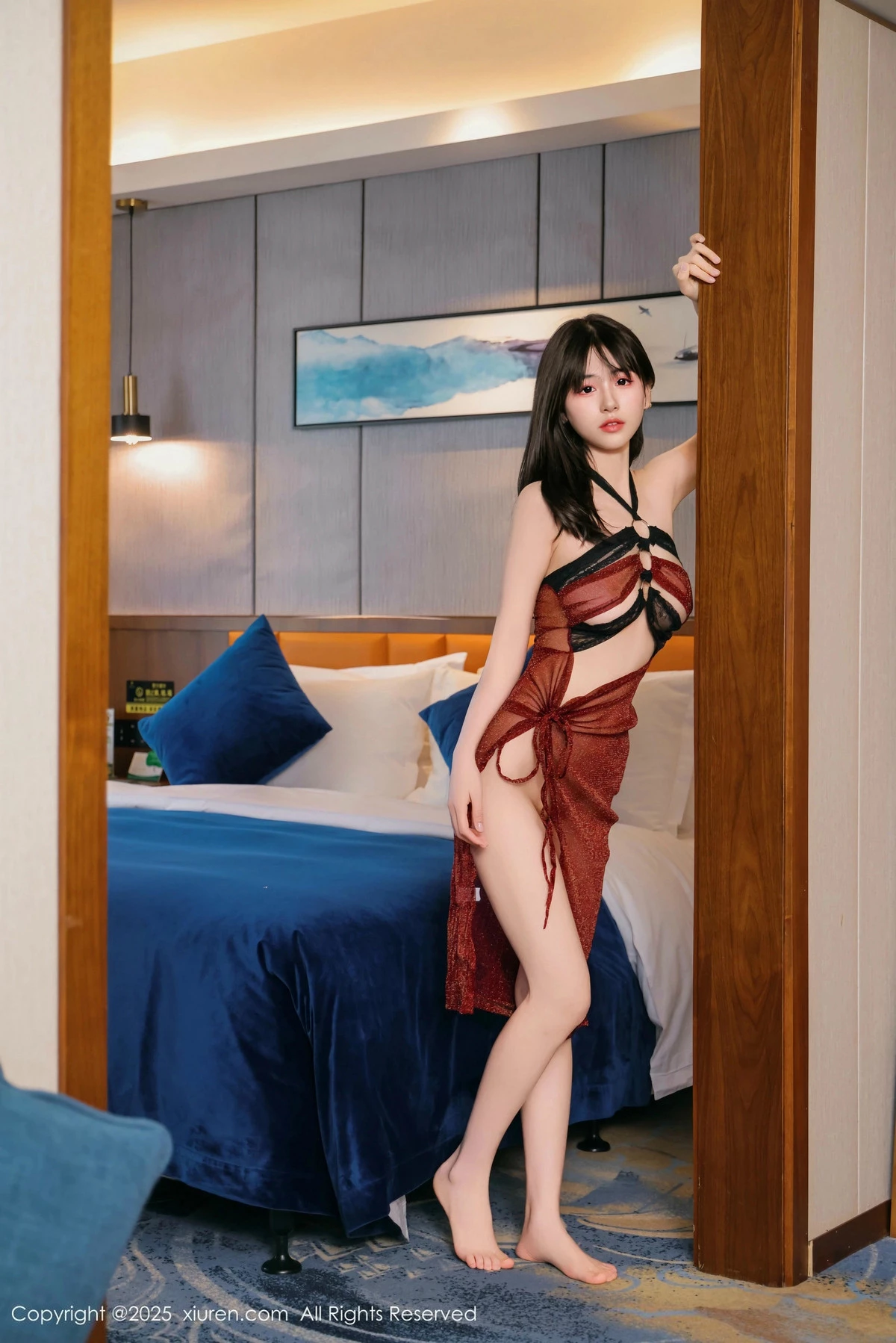 [[XiuRen秀人网]秀人网]No.9804_模特奶芙乔乔性感红黑薄纱古装服饰半脱秀凹凸身材撩人诱惑写真81P