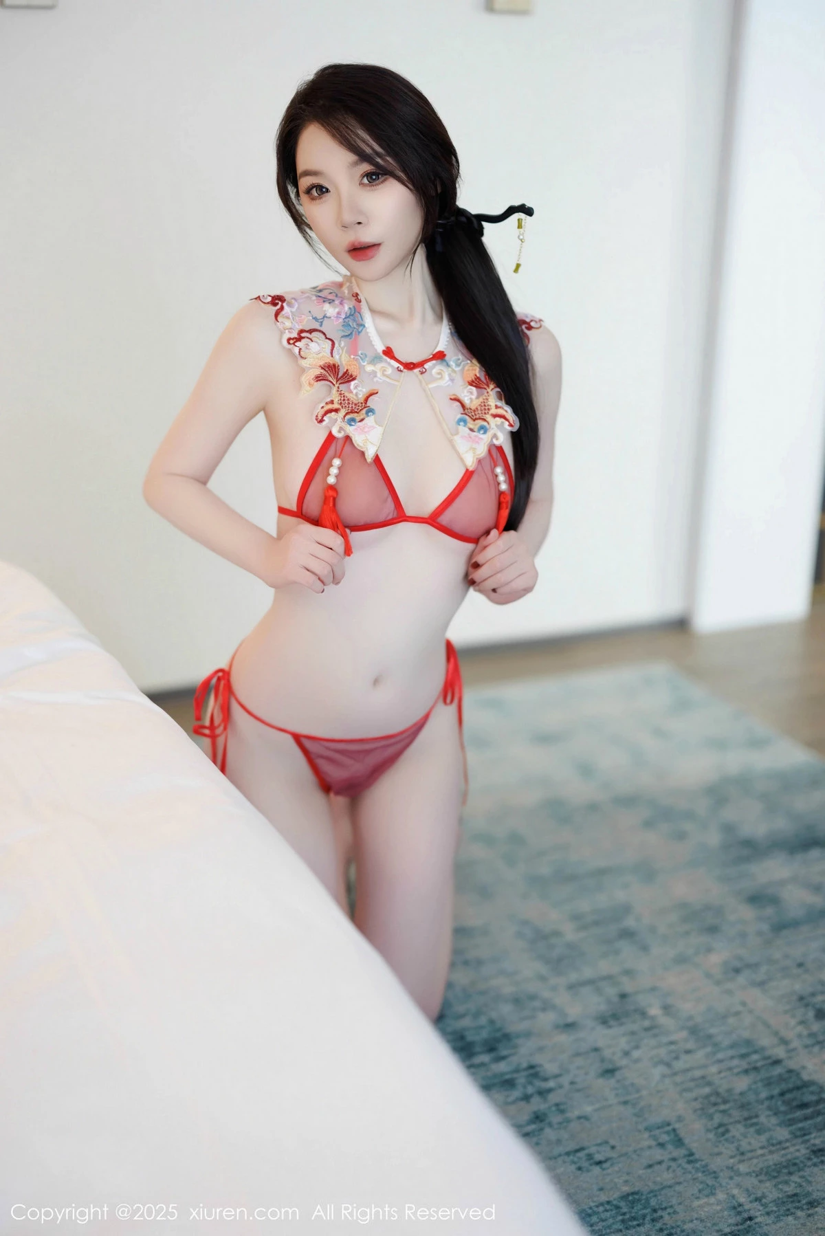 [[XiuRen秀人网]秀人网]No.9812_模特梦心玥性感红色旗袍服饰露红色内衣秀高挑曼妙身姿诱惑写真91P