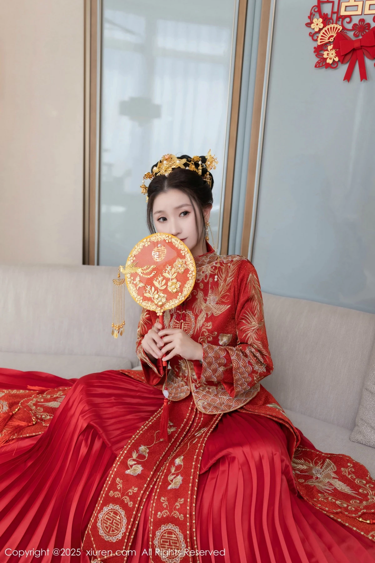 [[XiuRen秀人网]秀人网]No.9811_模特杏子Yada性感新娘装红色情趣内衣配超薄肉丝秀美腿诱惑写真84P