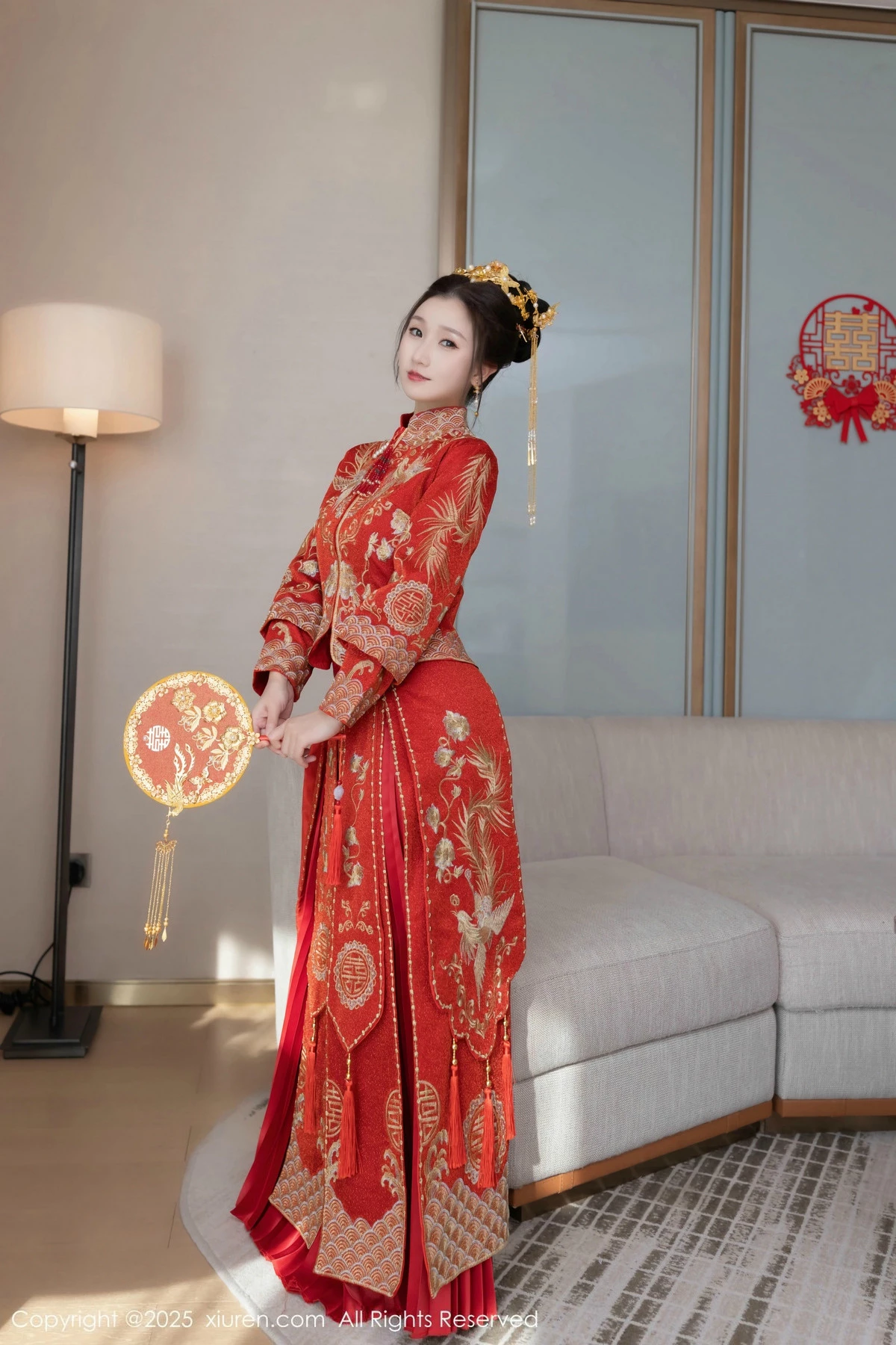 [[XiuRen秀人网]秀人网]No.9811_模特杏子Yada性感新娘装红色情趣内衣配超薄肉丝秀美腿诱惑写真84P