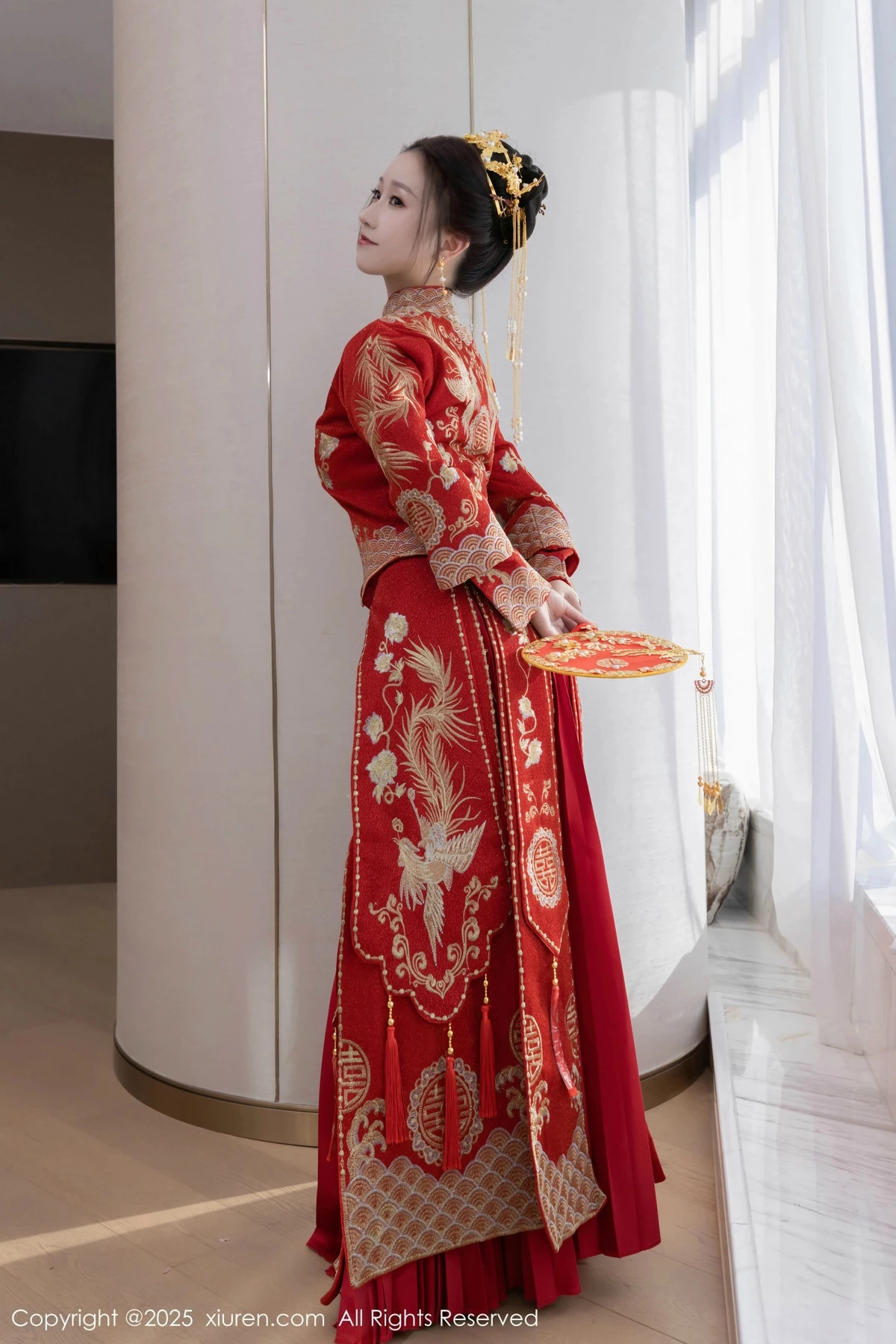 [[XiuRen秀人网]秀人网]No.9811_模特杏子Yada性感新娘装红色情趣内衣配超薄肉丝秀美腿诱惑写真84P