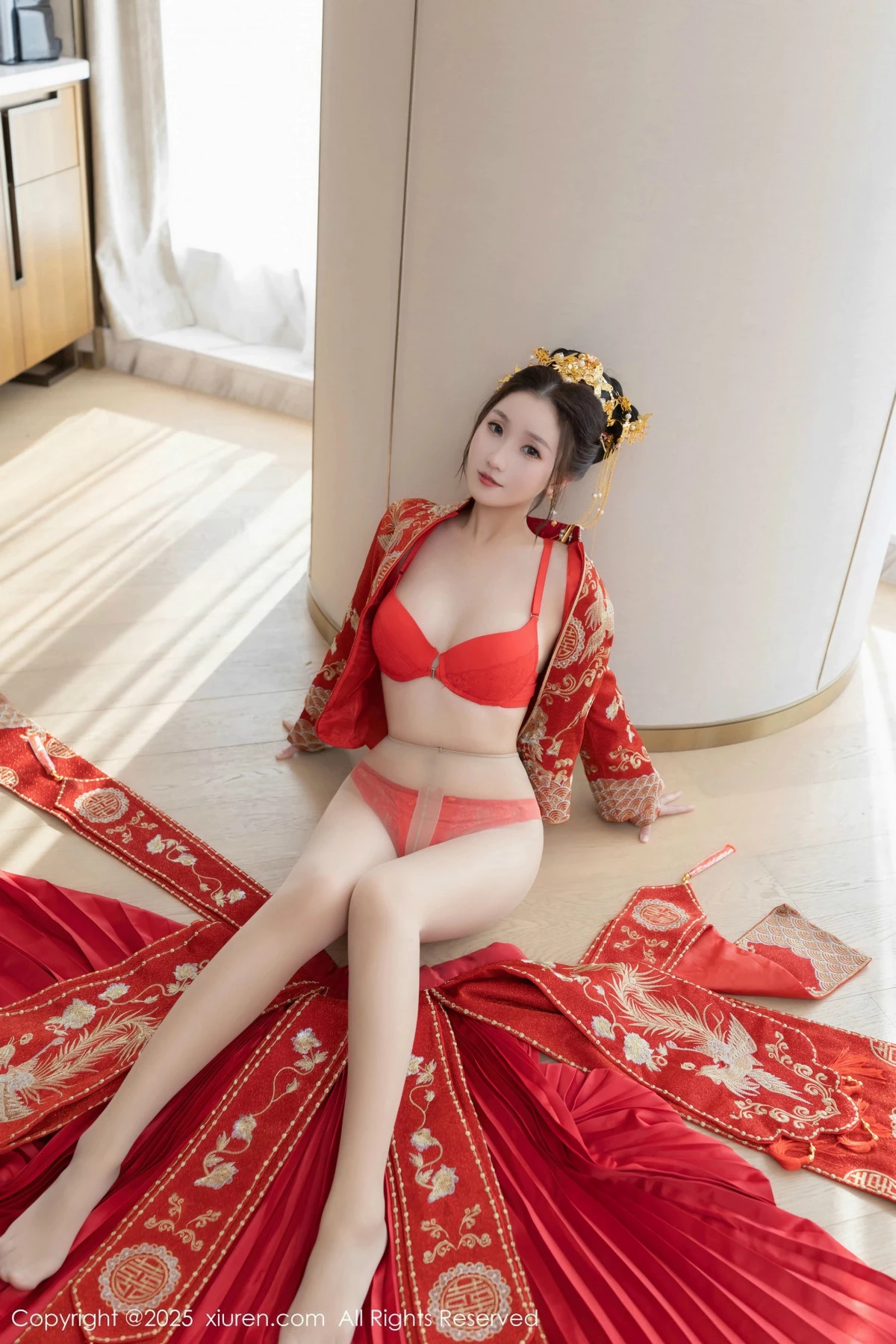 [[XiuRen秀人网]秀人网]No.9811_模特杏子Yada性感新娘装红色情趣内衣配超薄肉丝秀美腿诱惑写真84P