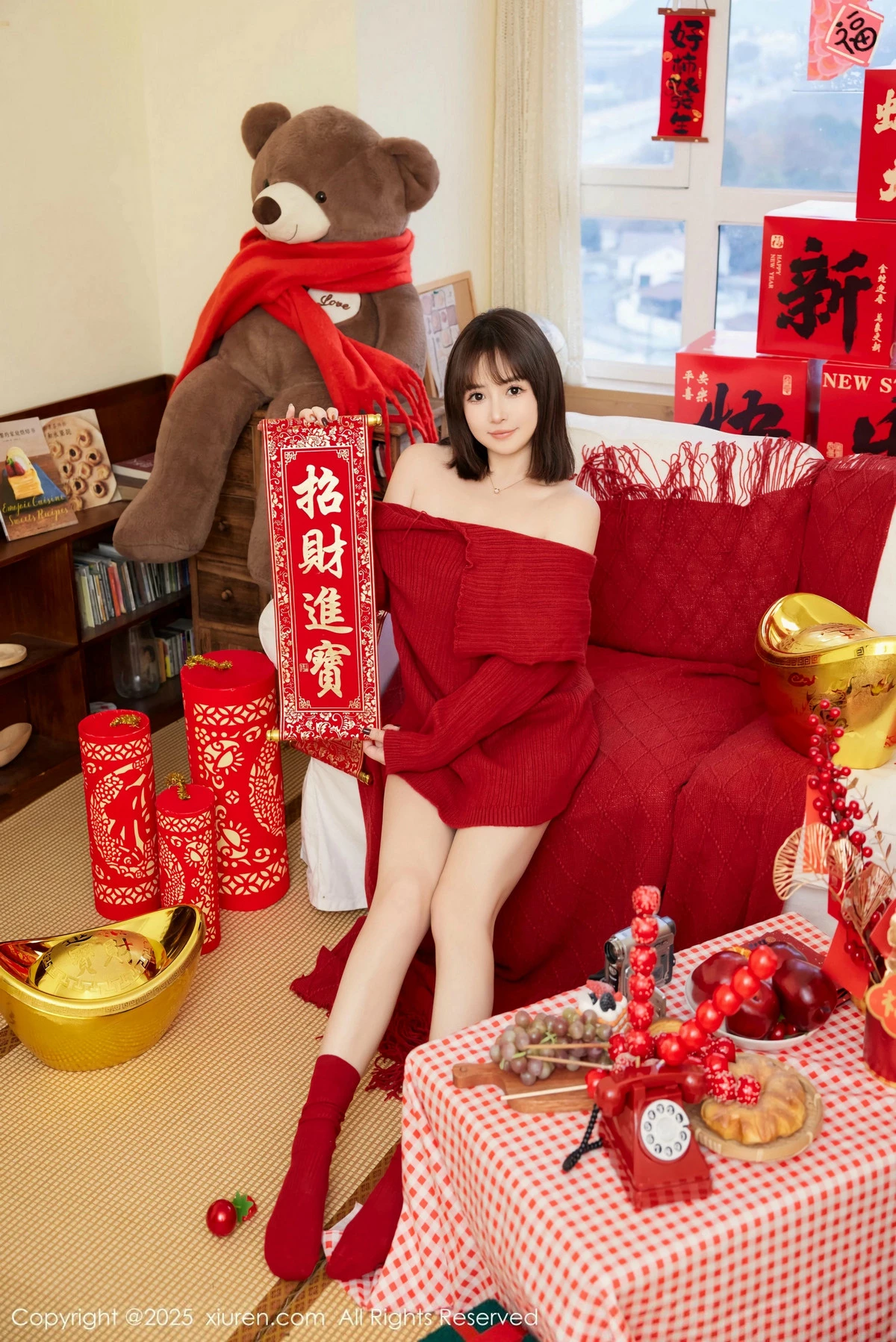 [[XiuRen秀人网]秀人网]No.9818_模特养乐多Doll新年主题性感喜庆红色内衣秀完美身材诱惑写真66P