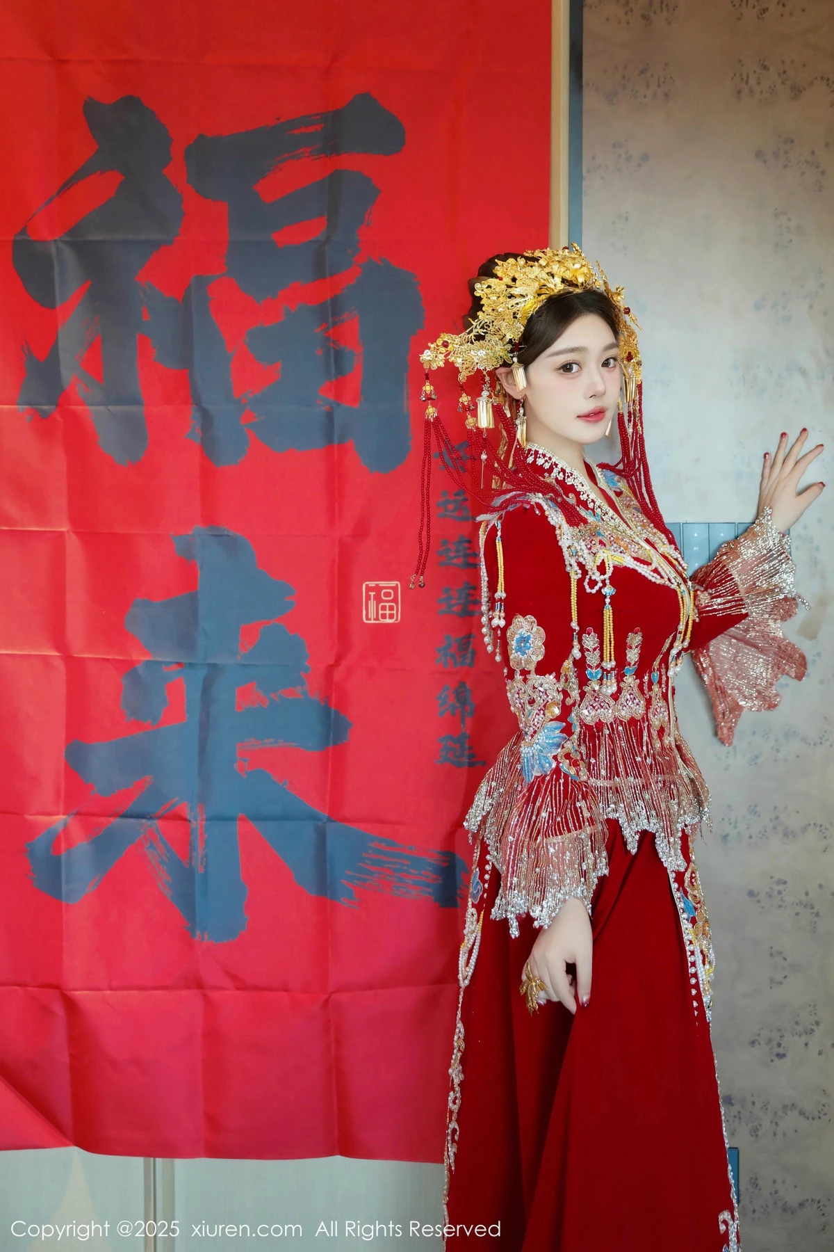 [[XiuRen秀人网]秀人网]No.9823_模特蛋蛋宝新年主题性感红色新娘装露白色内衣秀丰腴身材诱惑写真79P