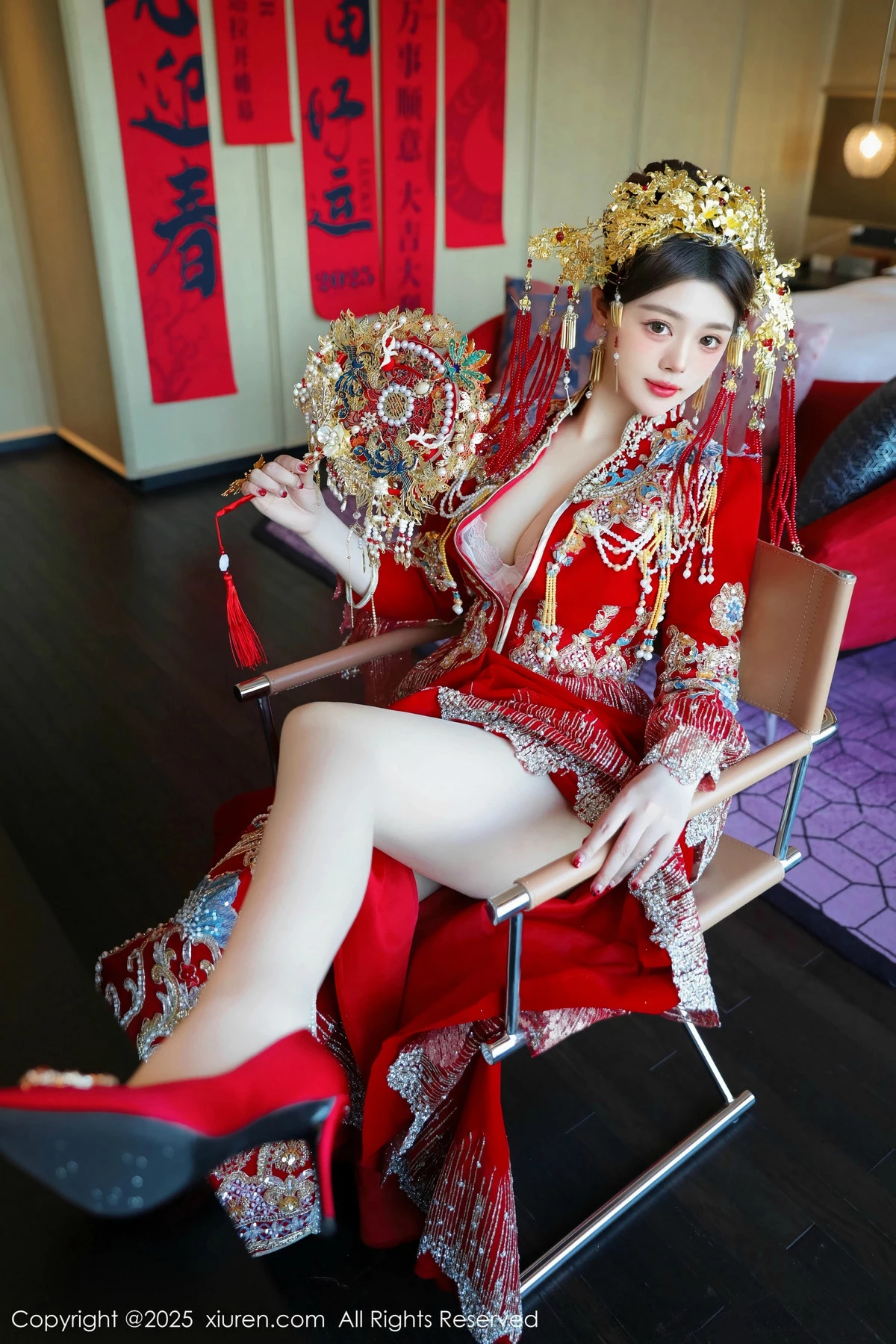 [[XiuRen秀人网]秀人网]No.9823_模特蛋蛋宝新年主题性感红色新娘装露白色内衣秀丰腴身材诱惑写真79P