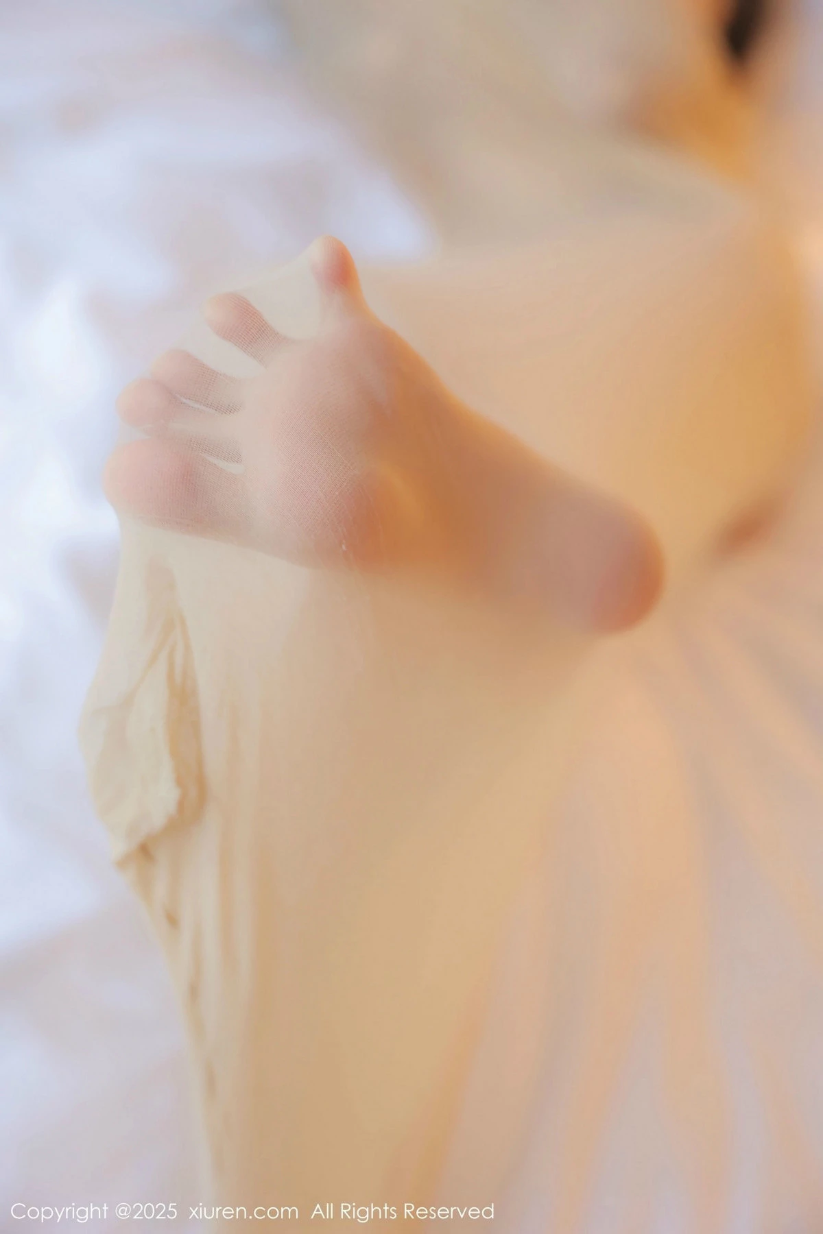 [[XiuRen秀人网]秀人网]No.9825_新人模特余安安性感超薄原色丝袜连体衣秀凹凸身材惹火诱惑写真83P