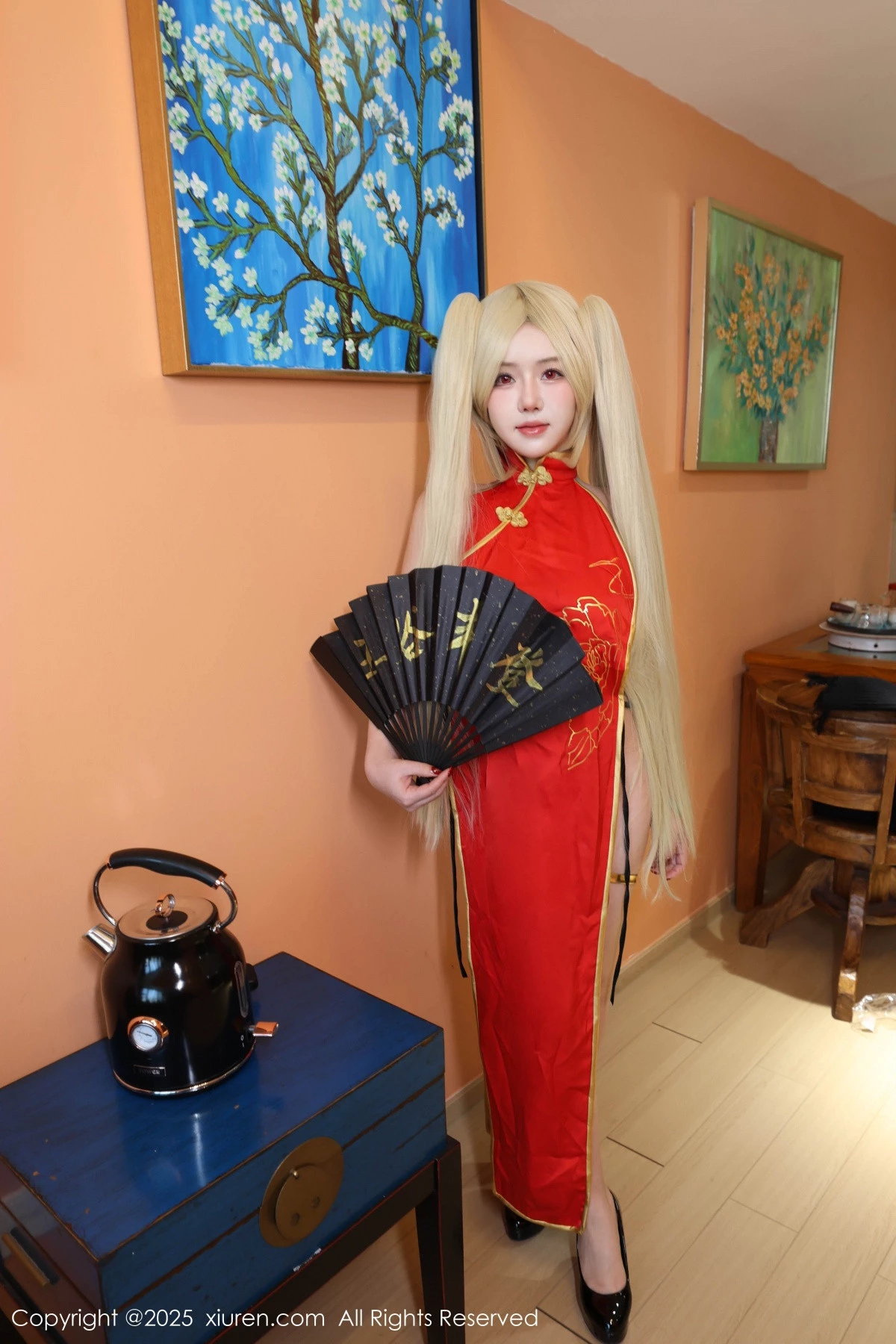 [[XiuRen秀人网]秀人网]No.9834_模特小薯条nienie性感红色旗袍配红丝吊袜秀曼妙身姿诱惑写真131P