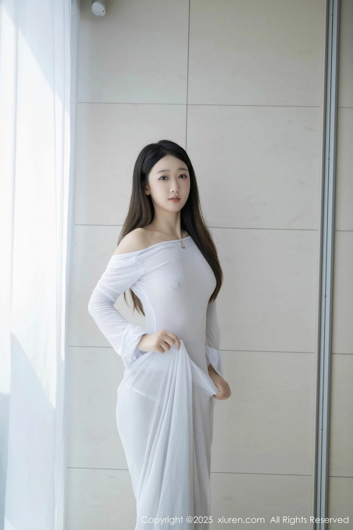 [[XiuRen秀人网]秀人网]No.9840_模特唐安琪性感白色连衣长裙配开档肉丝秀曼妙身姿撩人诱惑写真84P