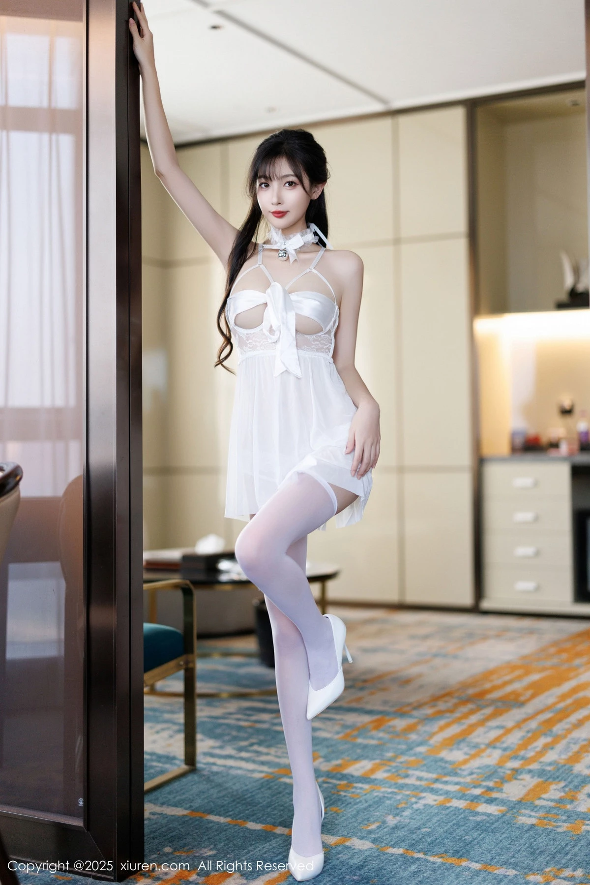 [[XiuRen秀人网]秀人网]No.9863_模特林星阑性感浅色连衣短裙+白色情趣内衣秀曼妙身姿诱惑写真83P