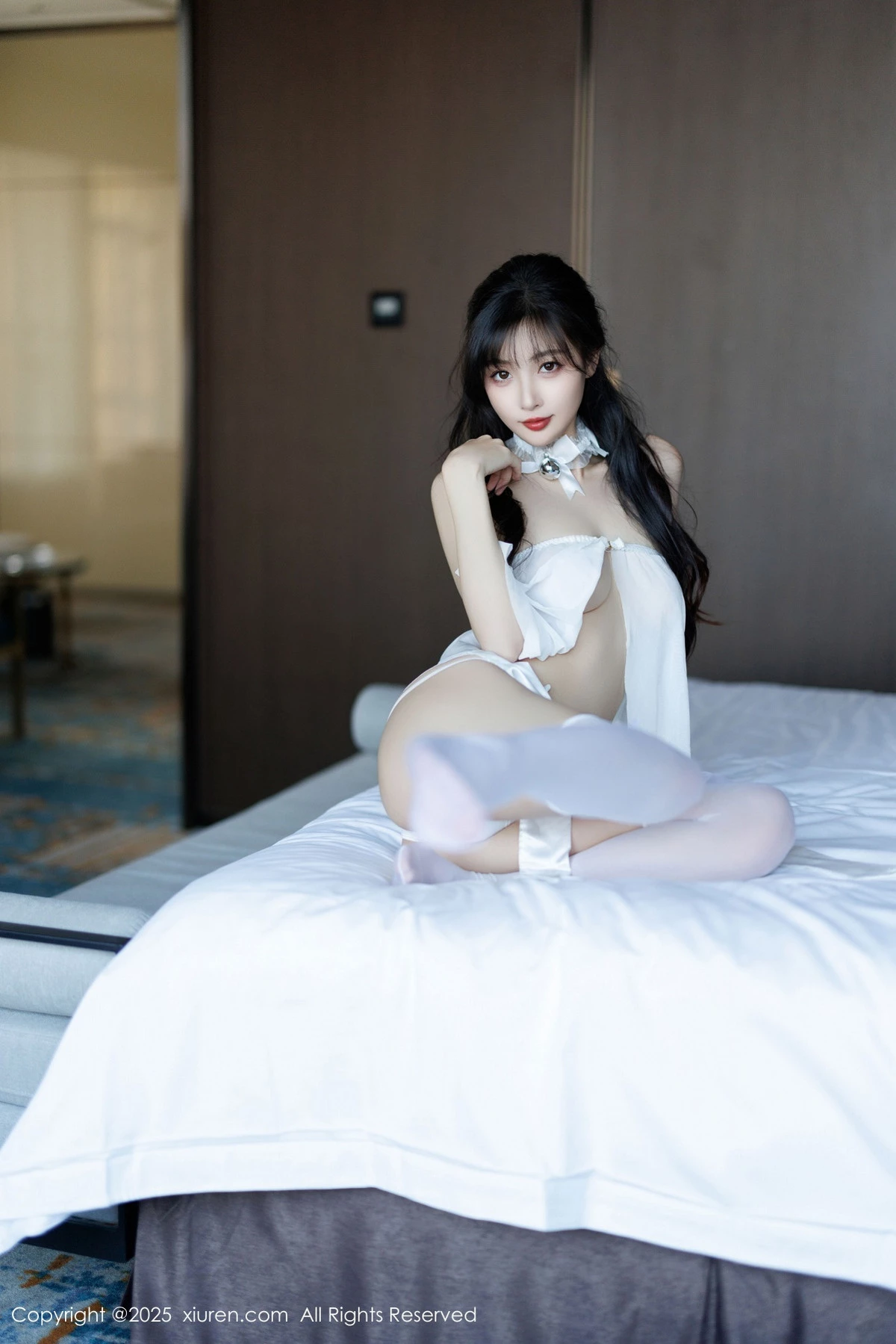 [[XiuRen秀人网]秀人网]No.9863_模特林星阑性感浅色连衣短裙+白色情趣内衣秀曼妙身姿诱惑写真83P