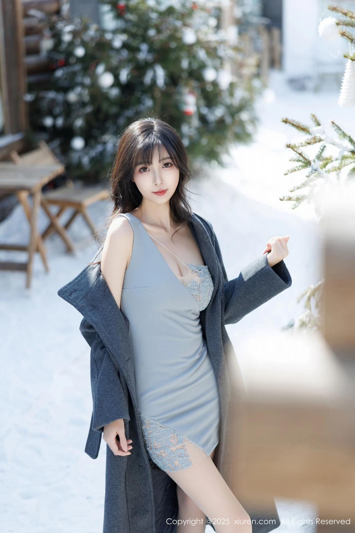 [[XiuRen秀人网]秀人网]No.9863_模特林星阑性感浅色连衣短裙+白色情趣内衣秀曼妙身姿诱惑写真83P