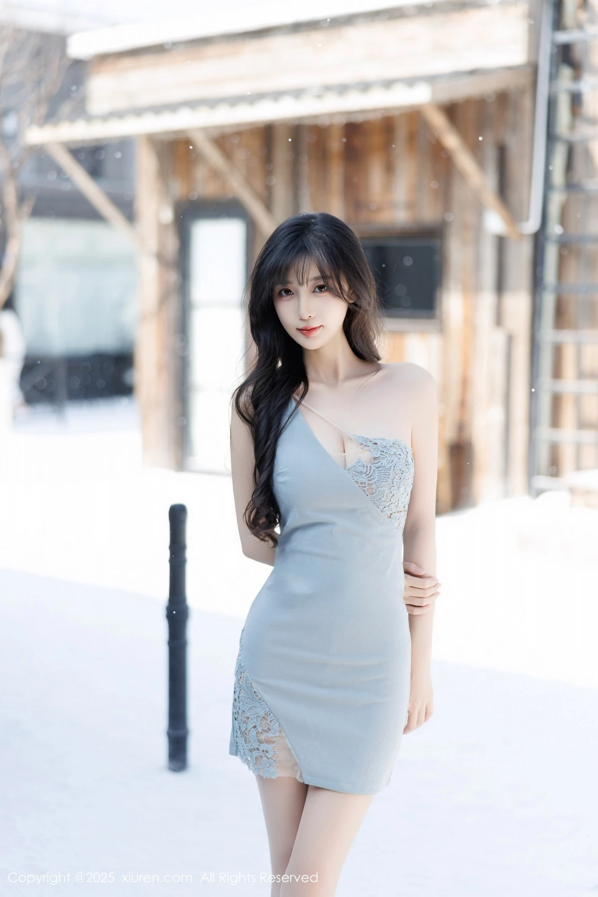 [[XiuRen秀人网]秀人网]No.9863_模特林星阑性感浅色连衣短裙+白色情趣内衣秀曼妙身姿诱惑写真83P