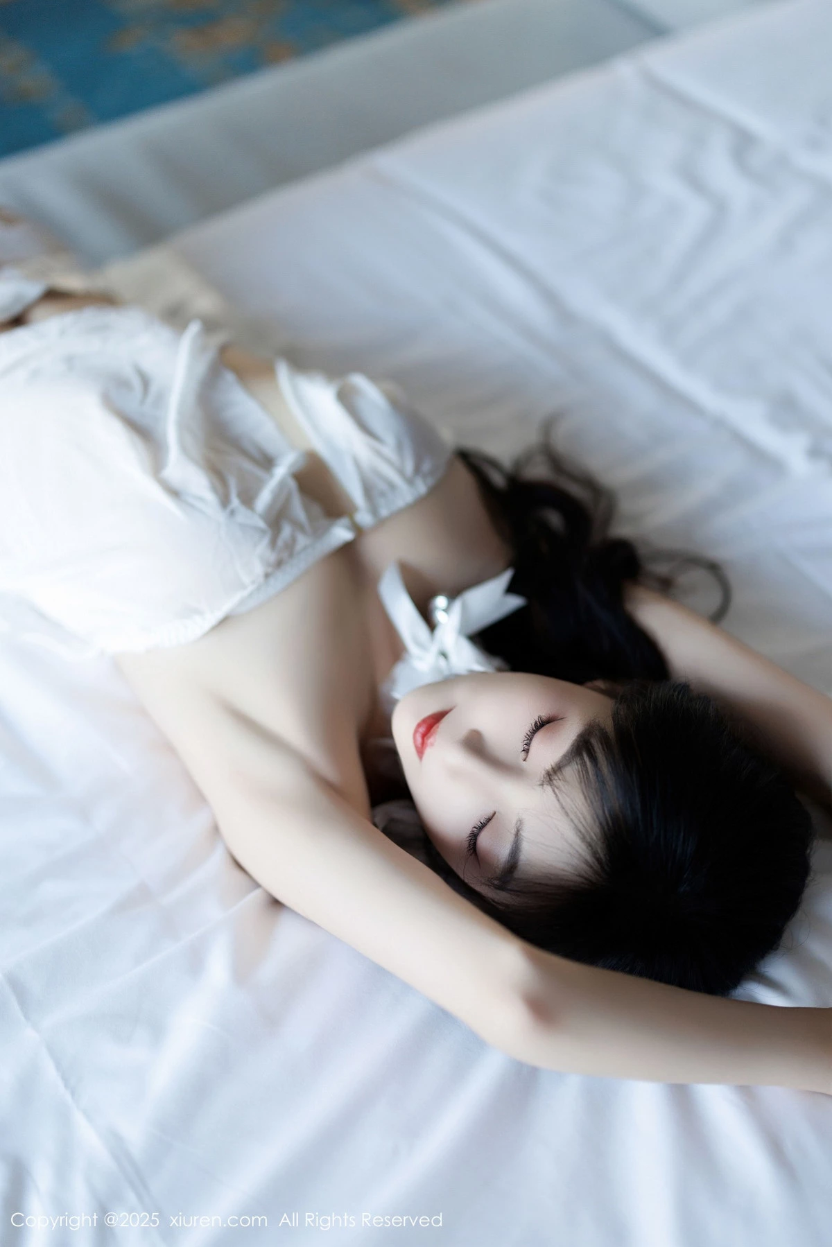 [[XiuRen秀人网]秀人网]No.9863_模特林星阑性感浅色连衣短裙+白色情趣内衣秀曼妙身姿诱惑写真83P