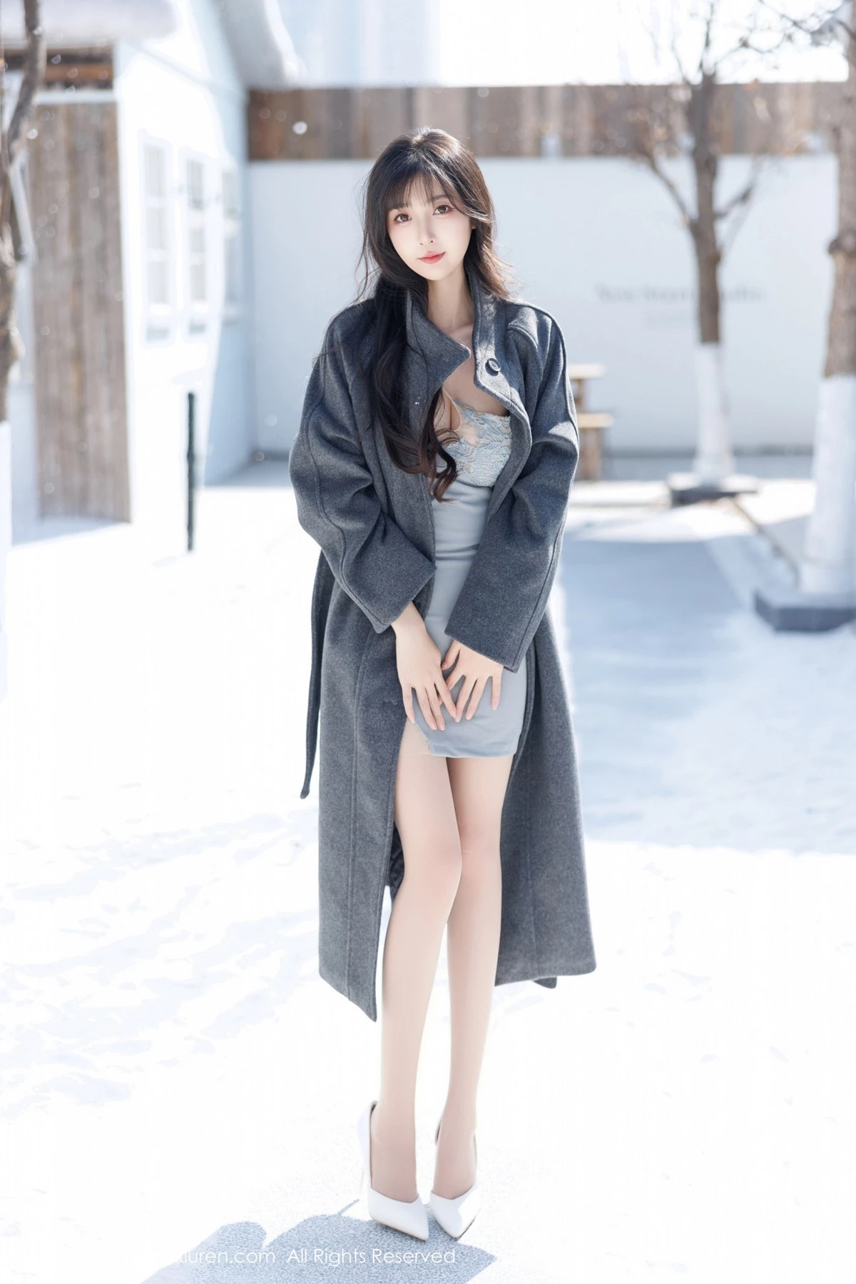 [[XiuRen秀人网]秀人网]No.9863_模特林星阑性感浅色连衣短裙+白色情趣内衣秀曼妙身姿诱惑写真83P