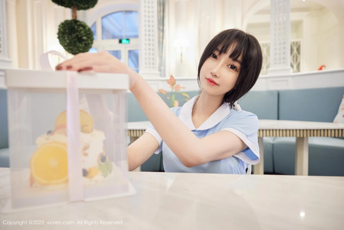 [[XiuRen秀人网]秀人网]No.9864_模特玥儿玥er性感蓝色连衣短裙配超薄肉丝秀曼妙身材诱惑写真82P