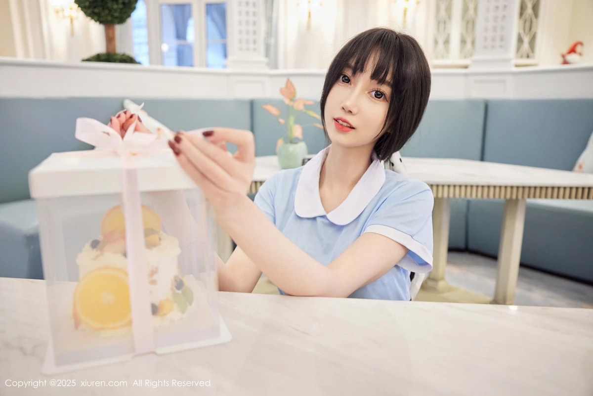 [[XiuRen秀人网]秀人网]No.9864_模特玥儿玥er性感蓝色连衣短裙配超薄肉丝秀曼妙身材诱惑写真82P