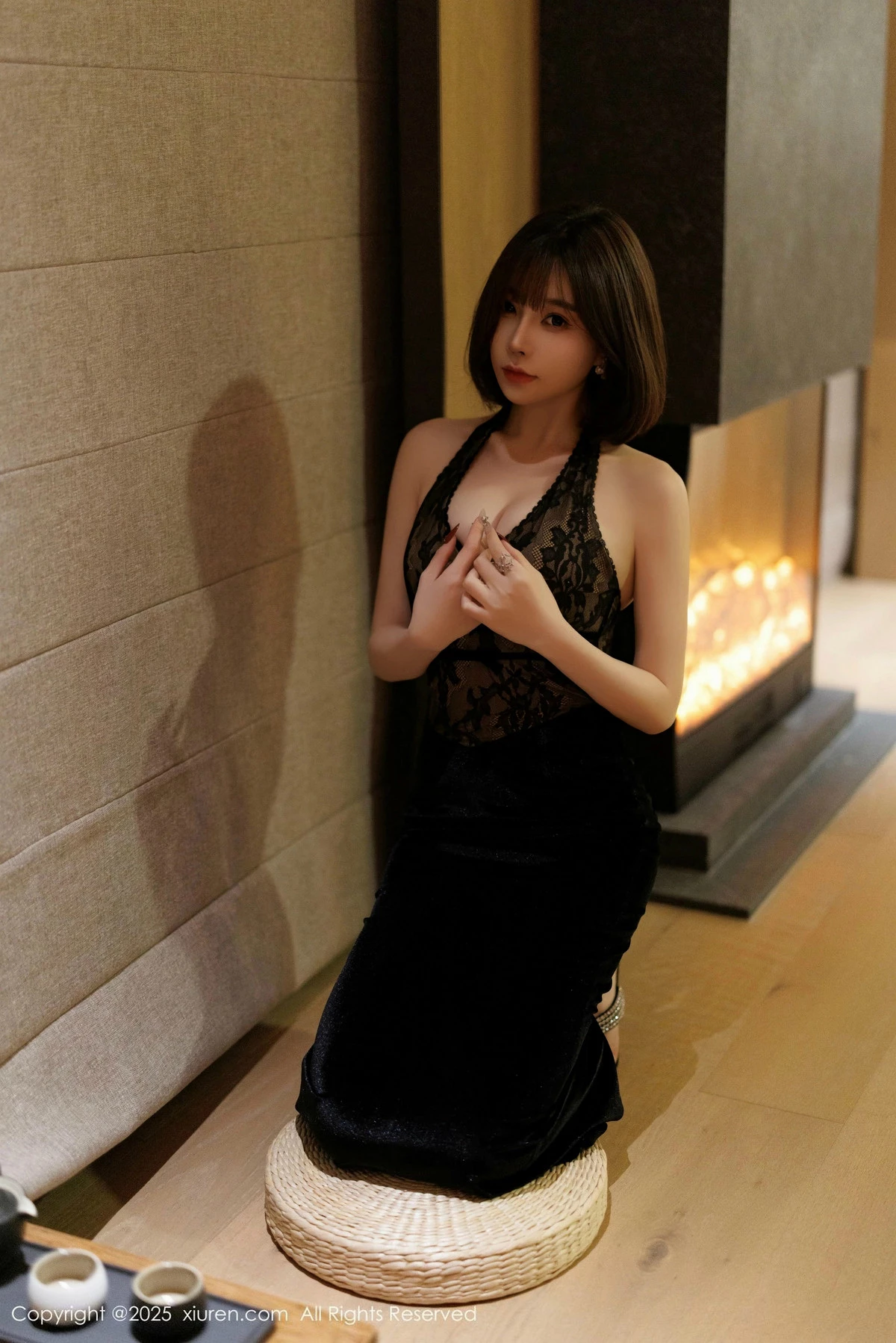 [[XiuRen秀人网]秀人网]No.9880_女神徐莉芝Booty性感黑色连衣裙+情趣内衣秀曼妙身姿诱惑写真85P