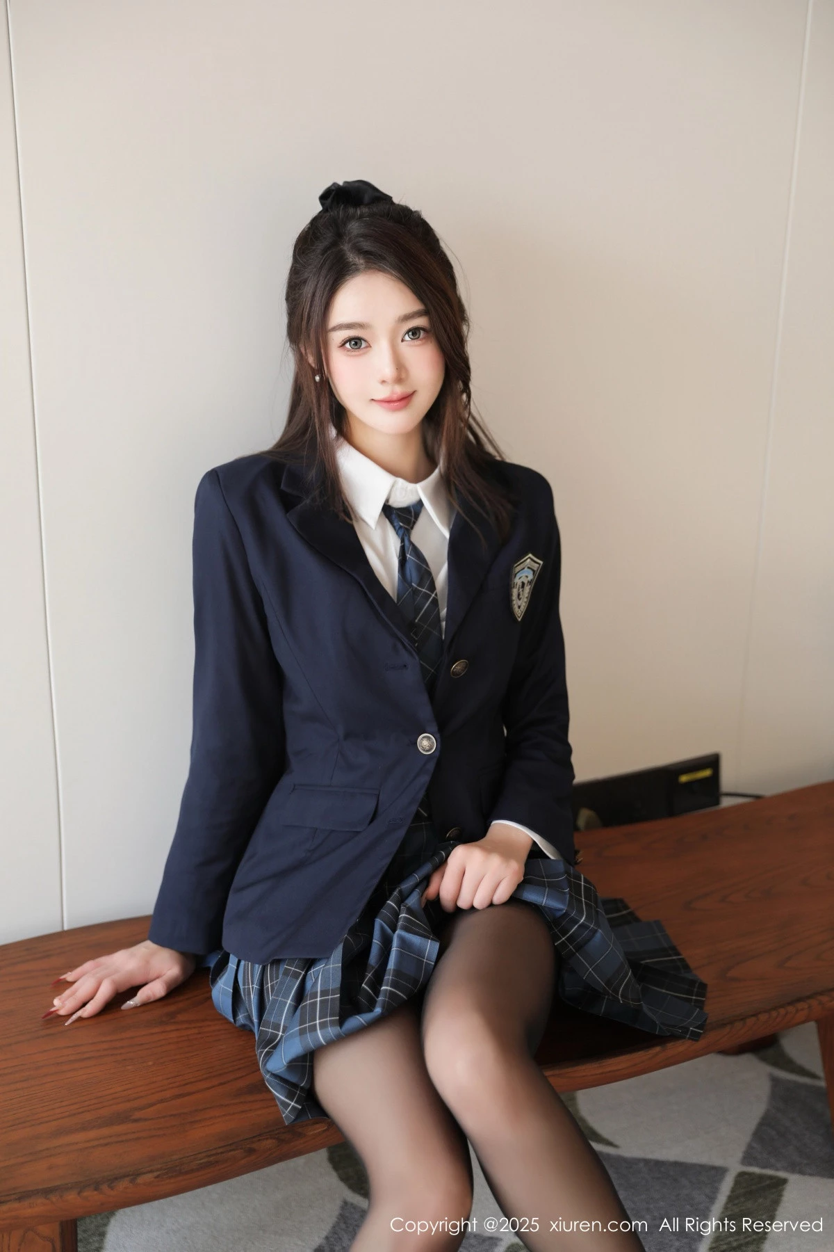 [[XiuRen秀人网]秀人网]No.9888_模特Candy糖糖性感JK制服配超薄黑丝秀丰腴身材完美诱惑写真87P
