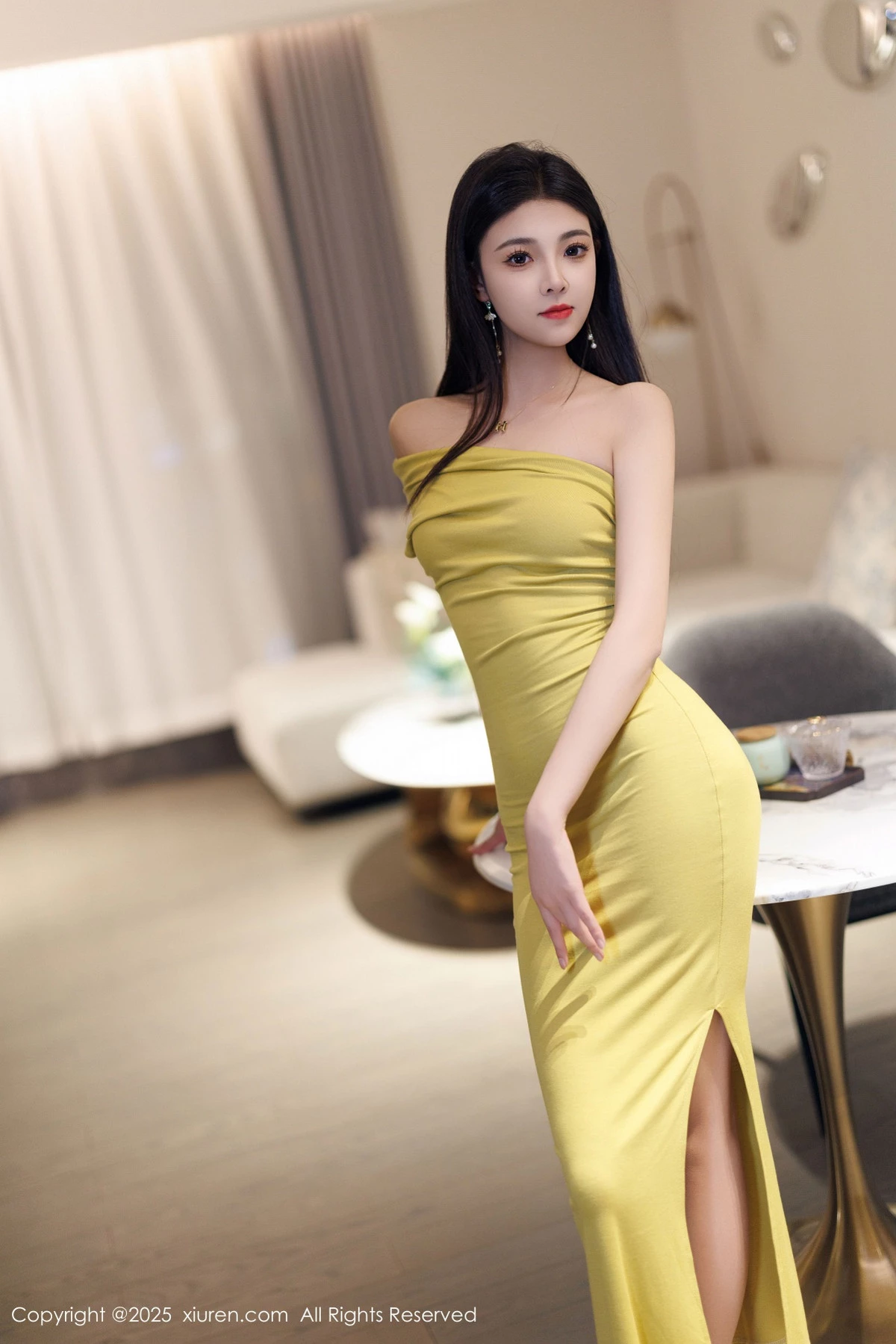 [[XiuRen秀人网]秀人网]No.9761_模特初梦瑶性感黄色连衣长裙+黑色蕾丝内衣秀曼妙身材诱惑写真83P
