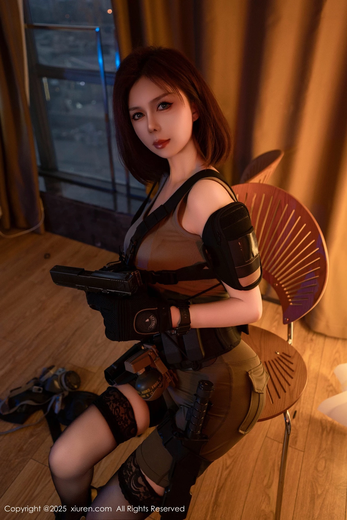 [[XiuRen秀人网]秀人网]No.9759_模特白芷yy性感美女战士装扮黑色内衣配黑丝袜秀曼妙身姿诱惑写真94P