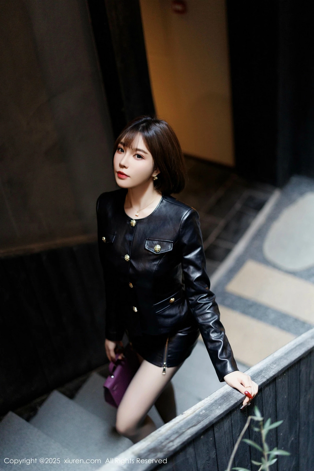 [[XiuRen秀人网]秀人网]No.9769_女神徐莉芝Booty性感黑色情趣内衣配黑丝吊袜秀完美身材诱惑写真101P