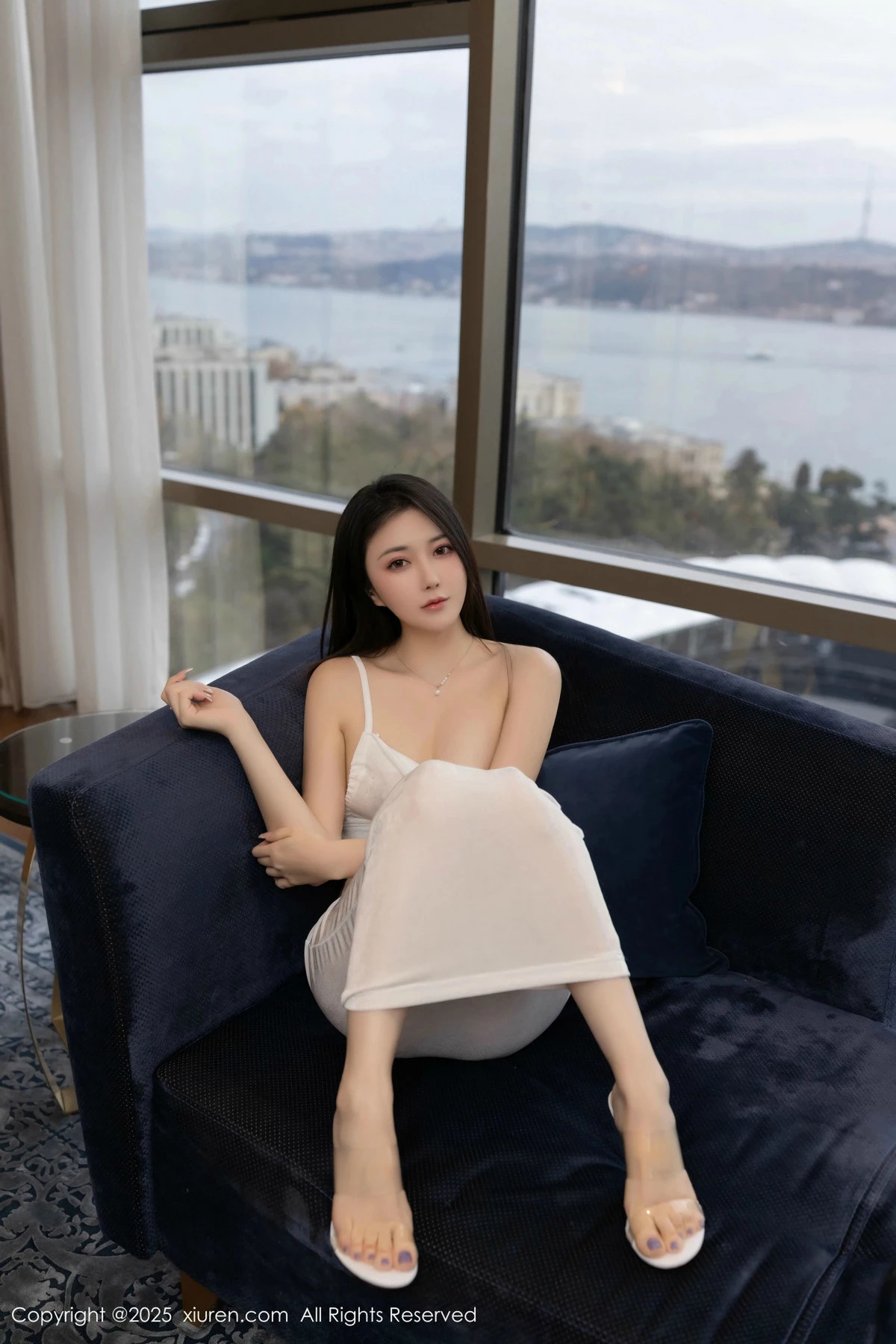 [[XiuRen秀人网]秀人网]No.9780_模特鱼子酱Fish私房性感白色透视连衣长裙秀惹火身材诱惑写真80P