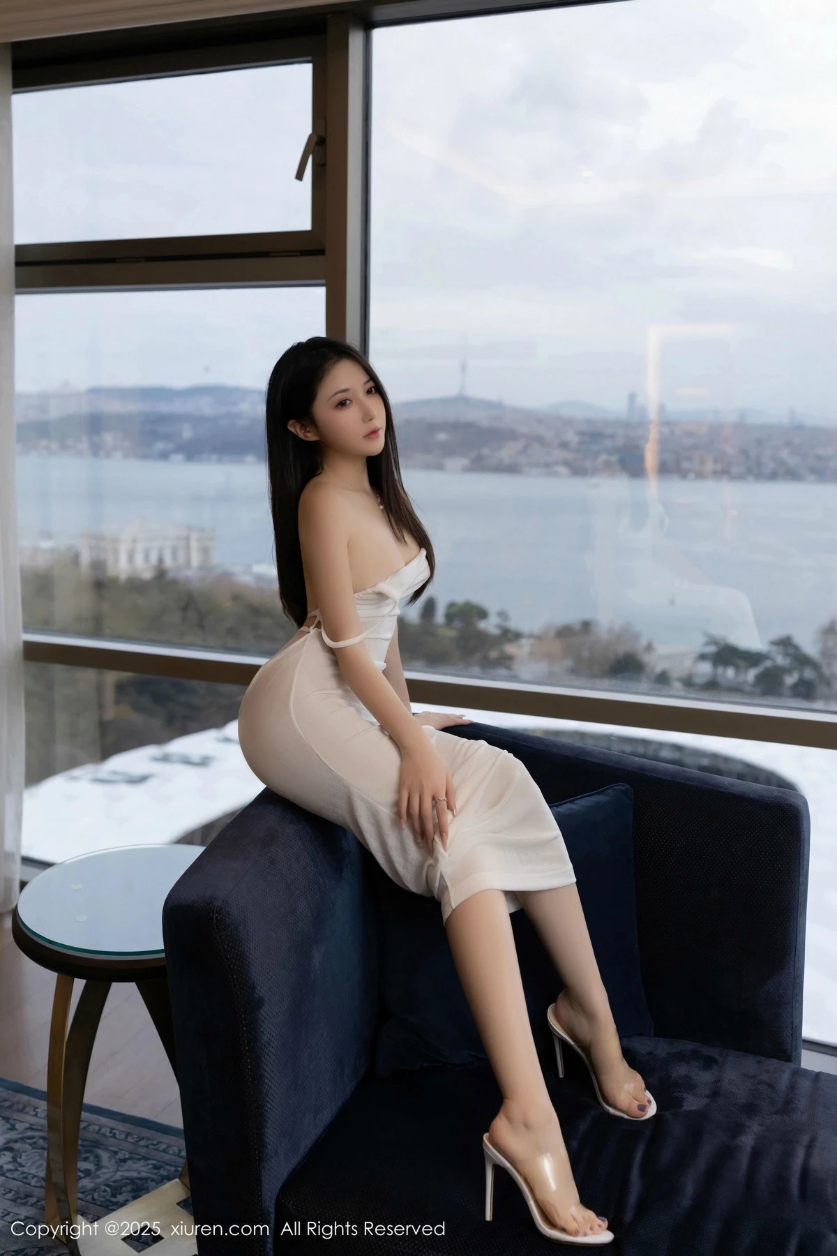 [[XiuRen秀人网]秀人网]No.9780_模特鱼子酱Fish私房性感白色透视连衣长裙秀惹火身材诱惑写真80P